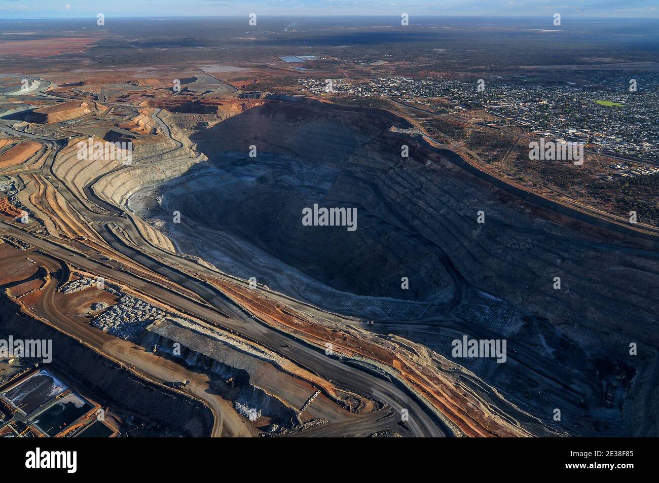 Coal mine australia aerial hires stock photography and images Alamy
