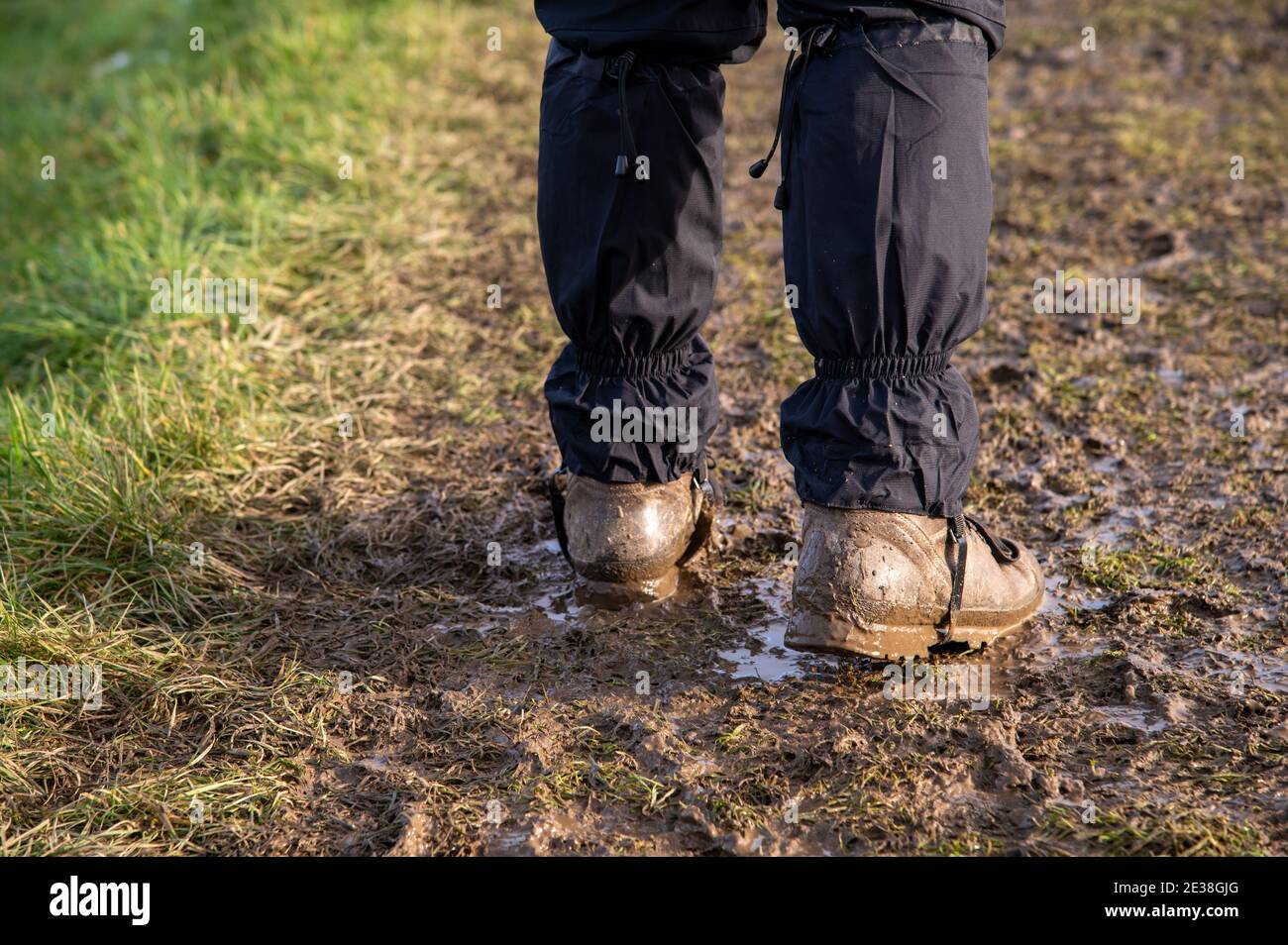 Muddy boots in field hires stock photography and images Alamy