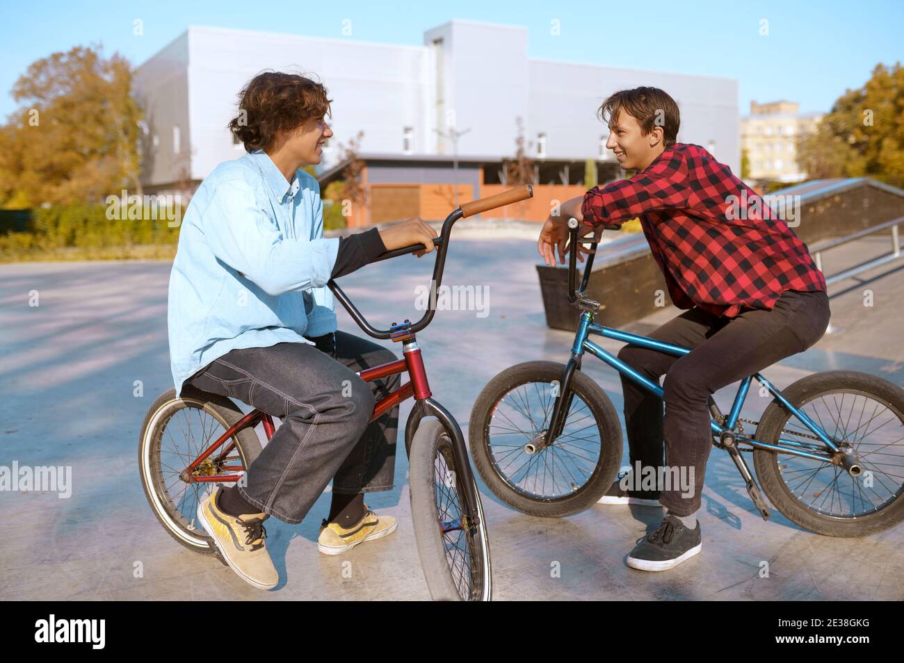 Bmx bikers on bikes, training in skatepark Stock Photo Alamy