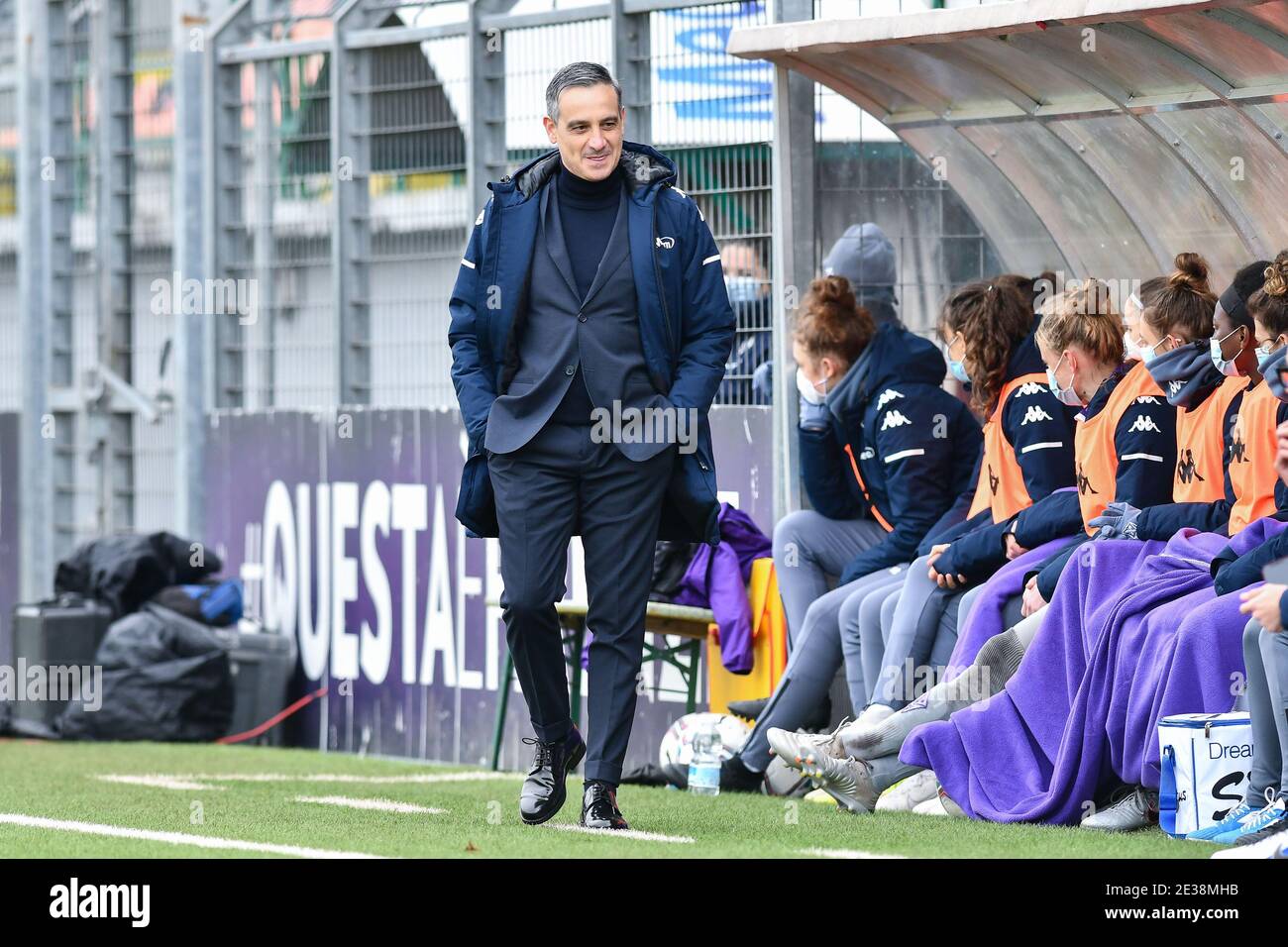 Firenze, Italy. 17th Jan, 2021. Firenze, Italy, Gino Bozzi stadium, January 17, 2021, Nicola Melani (Assistant Coach Fiorentina Femminile) during ACF Fiorentina femminile vs San Marino Academy - Italian football Serie A Women match Credit: Lisa Guglielmi/LPS/ZUMA Wire/Alamy Live News Stock Photo