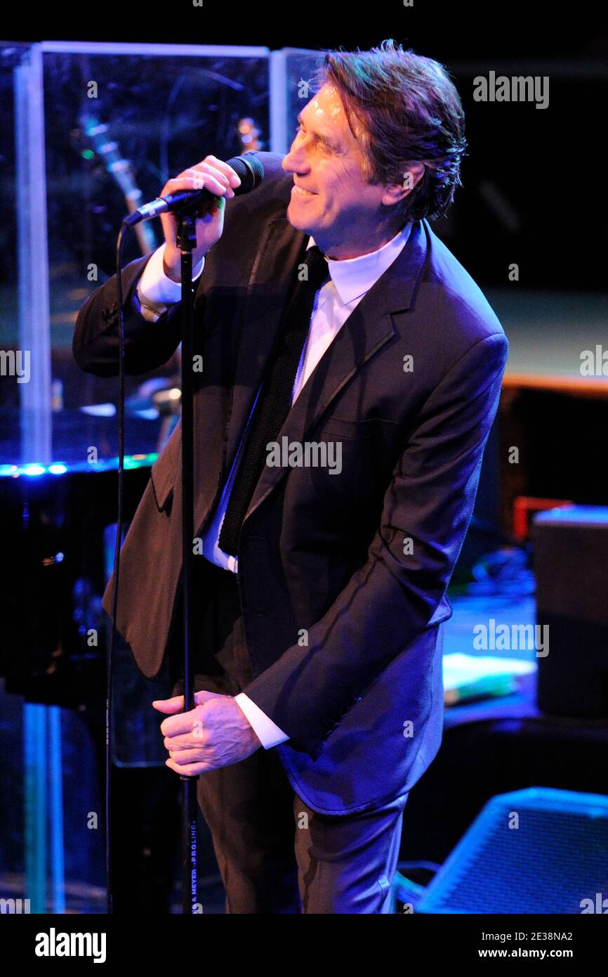 Bryan Ferry performing live for French radio 'France Inter' at the Maison  de la Radio in Paris, France on December 2 ,2010, Photo by Alban  Wyters/ABACAPRESS.COM Stock Photo - Alamy