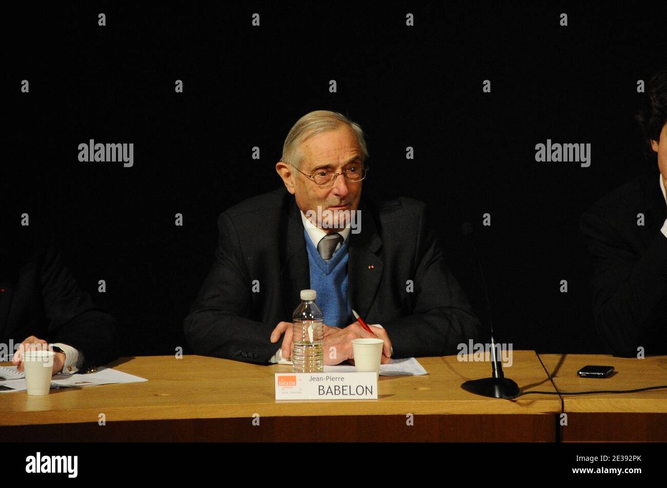 Jean-Pierre Babelon during a press conference held at Grand Palais in Paris, France on December 16, 2010 where scientists said they have identified an embalmed head as belonging to King Henri IV of France, who was assassinated in 1610 at the age of 57. The head was lost after revolutionaries ransacked the royal chapel at Saint Denis, near Paris, in 1793. A head, presumed to be that of Henri IV, has passed between private collectors since then. Photo by Nicolas Briquet/ABACAPRESS.COM Stock Photo