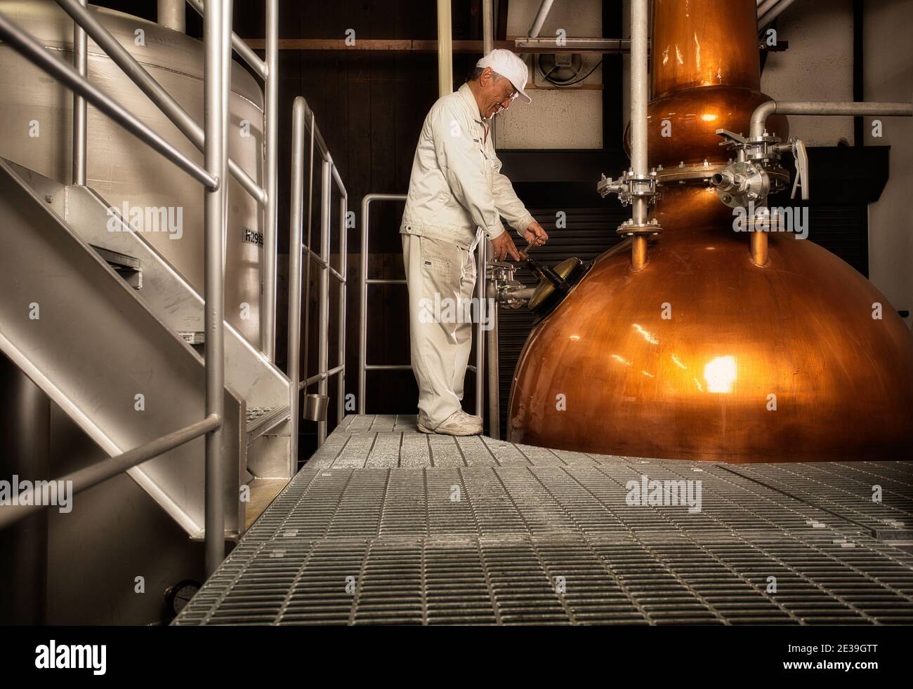 Hatozaki Whisky distillery with master distiller and blender Kimio Yonezawa, in Akashi, Japan Stock Photo