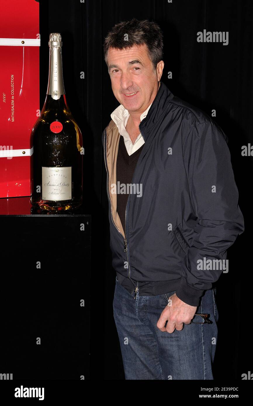Francois Cluzet attending a party to launch the new champagne mathusalem,  'Amour de Deutz 2002' designed