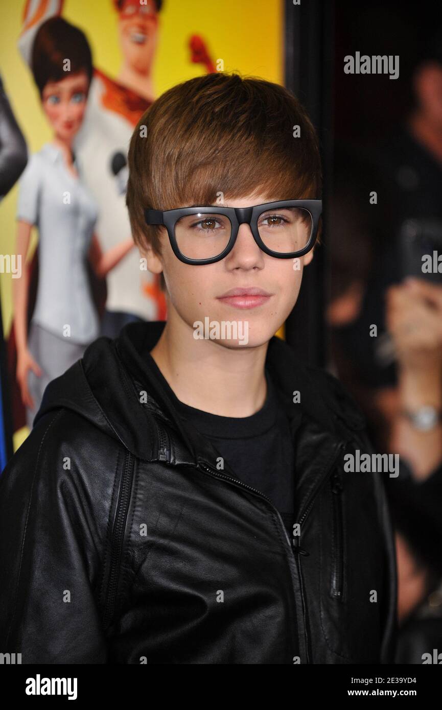 Justin Bieber arriving for the premiere of Dreamorks Pictures' 'Megamind' in Los Angeles, CA, USA on October 30, 2010. Photo by Lionel Hahn/ABACAPRESS.COM Stock Photo