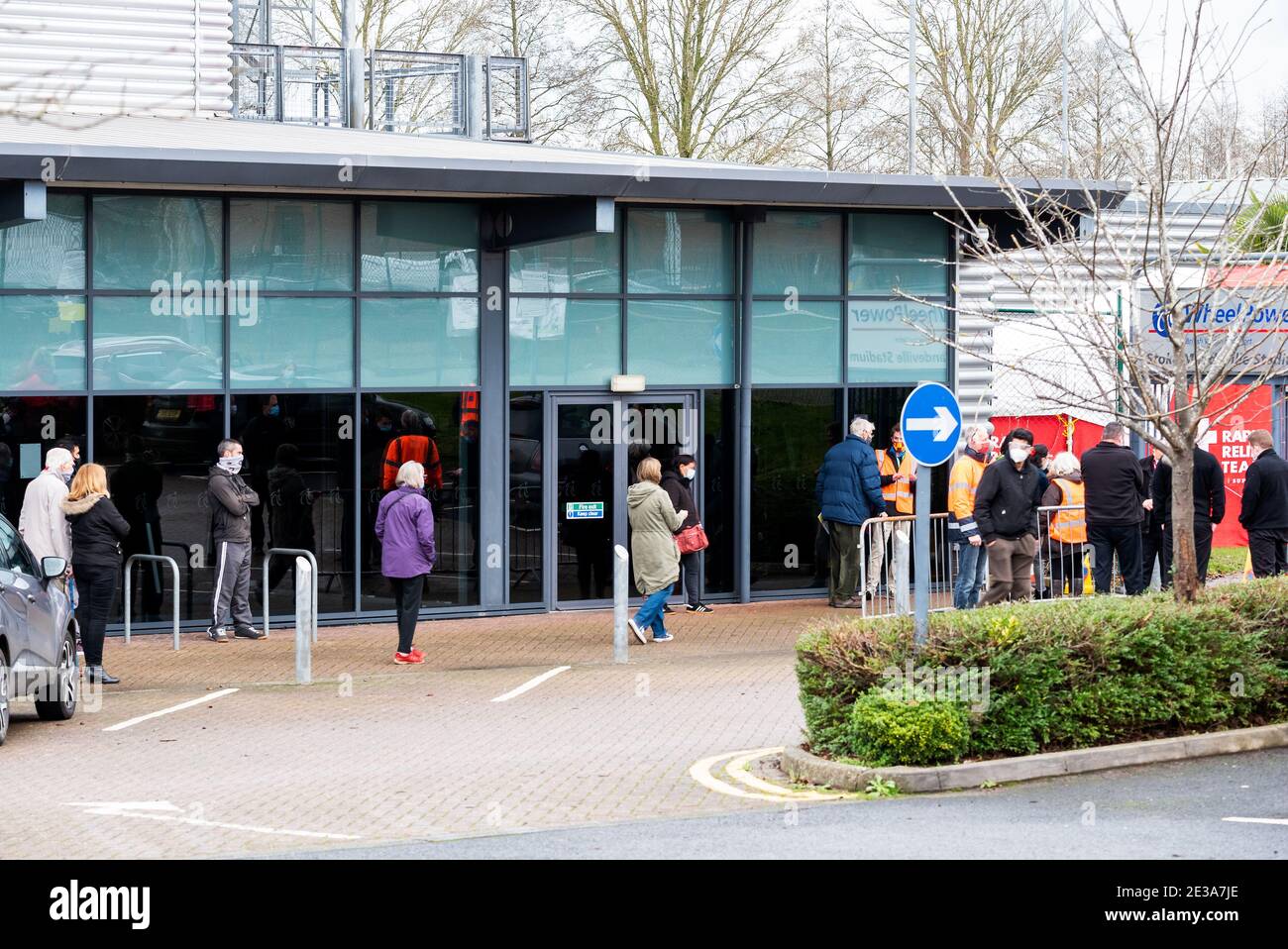 Aylesbury Stoke Mandeville Stadium. January 16th 2021. Local residents queue to access Stoke Mandeville Stadium for Pfizer Covid-19 Vaccinations. Aylesbury Surgeries were contacting over 80’s patients to make appointments. This may be typical, Whitehill Surgery is booking in 200 patients every 3 days. Two car parks in front of the vaccination hub were available for patients driving to the Stadium. Credit: Stephen Bell/Alamy Stock Photo