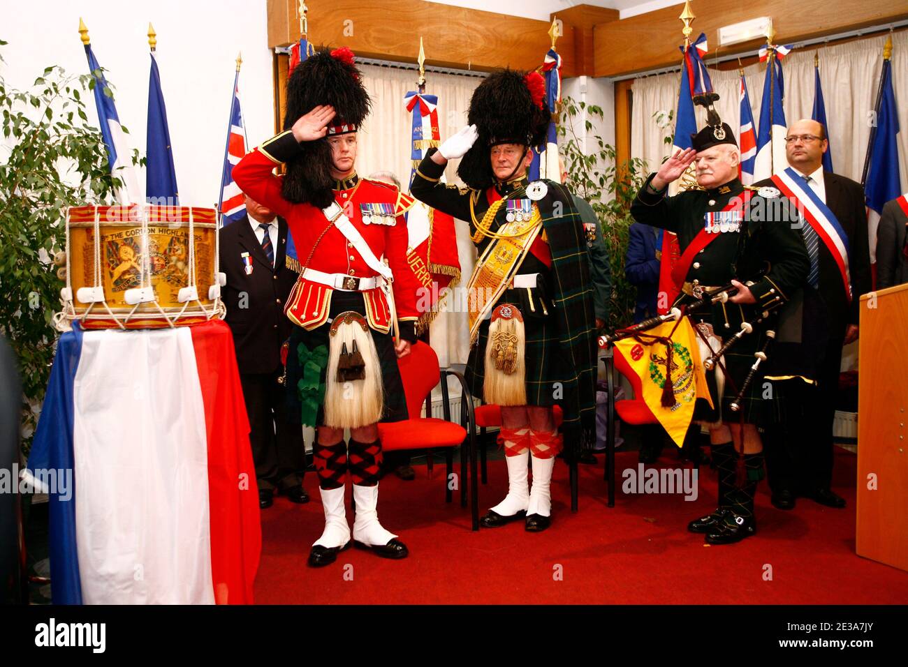 The Gordon Highlanders drum, which was was buried in a farmer's field by a British soldier of the 4th Battalion as the Gordons, during the British Army's retreat to Dunkirk in the Second World War, is made ready to be returned representatives of the Gordon Highlanders Museum based in Aberdeen, Scotland, at a ceremony held in Hem, northern France on 12 November 2010. Media reports state that it has been revealed that, within hours of the 4th Battalion as the Gordons leaving the village of Hem in northern France, during their retreat to the Dunkirk beachhead the drum was found by French policema Stock Photo