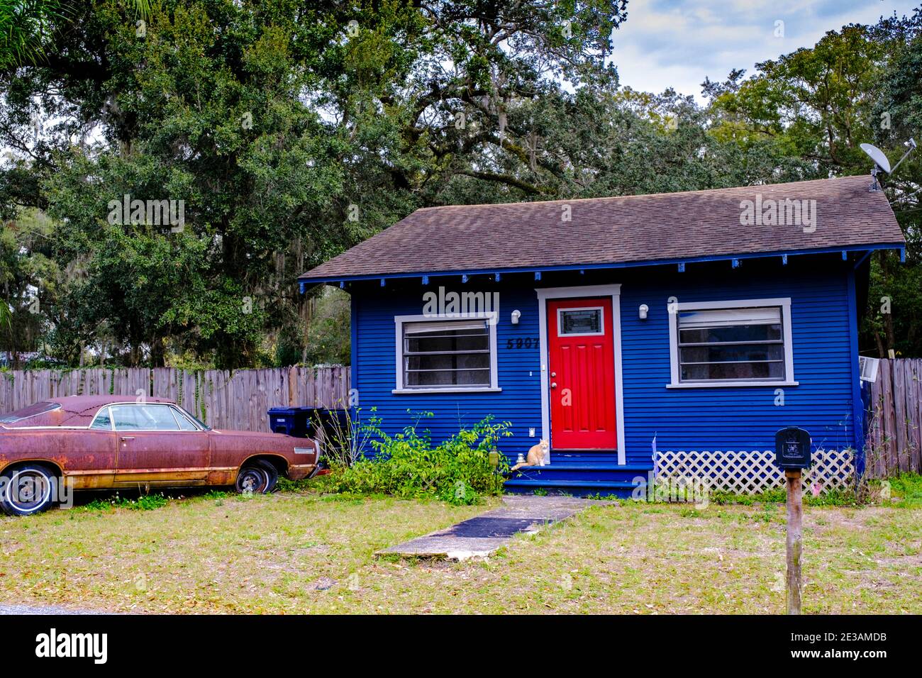 Gentrified red & blue house - Seminole Heights Neighborhood, Tampa, Florida Stock Photo