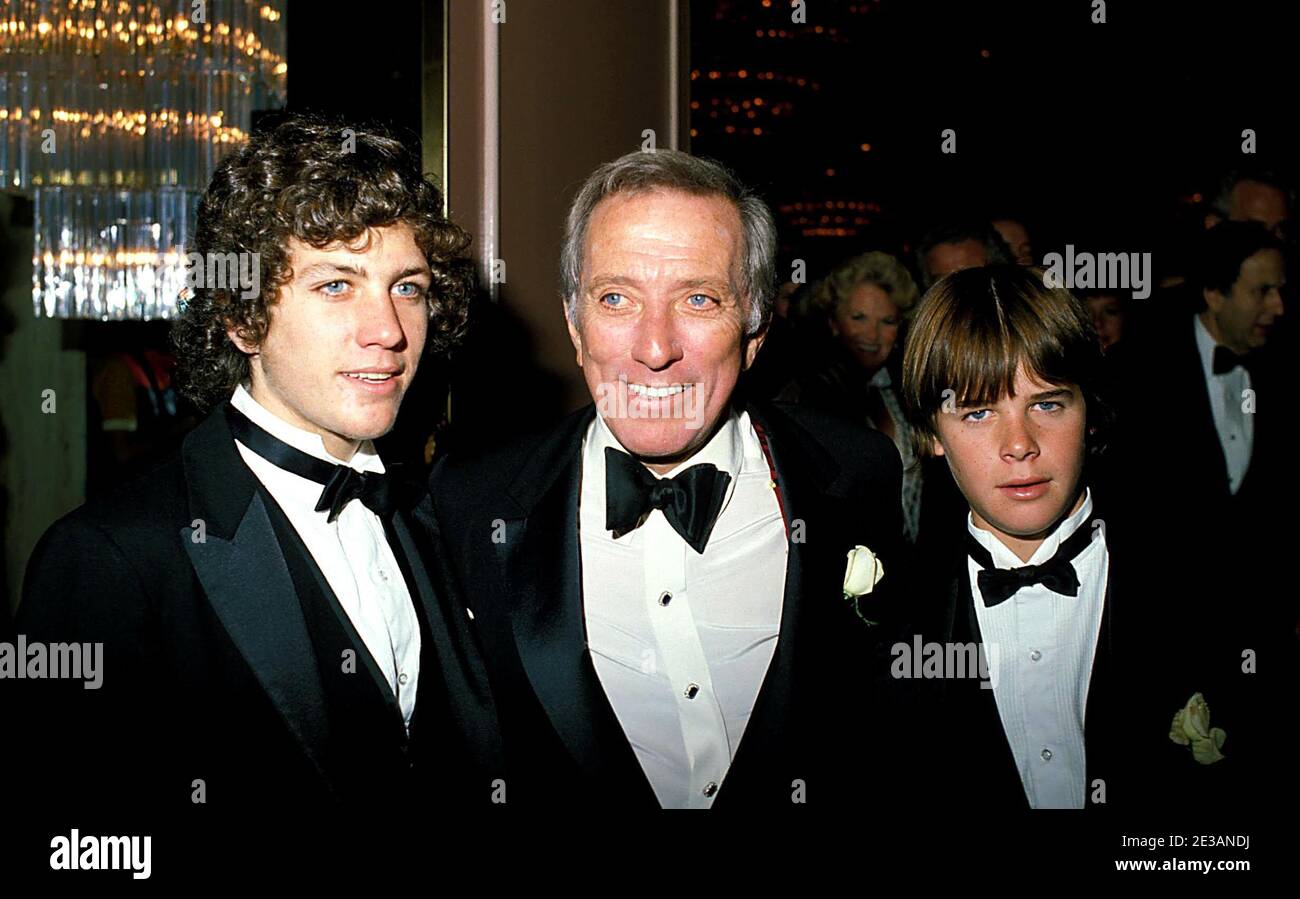E6600 ANDY WILLIAMS AND SON ROBERT AND CHRISTON Credit: Ralph  Dominguez/MediaPunch Stock Photo - Alamy