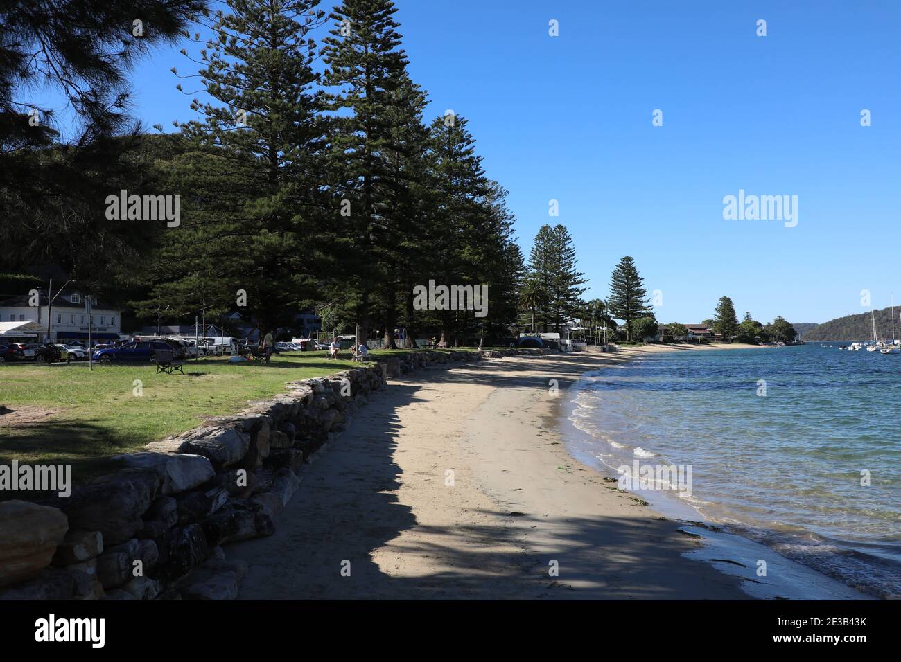 Barrenjoey road hires stock photography and images Alamy