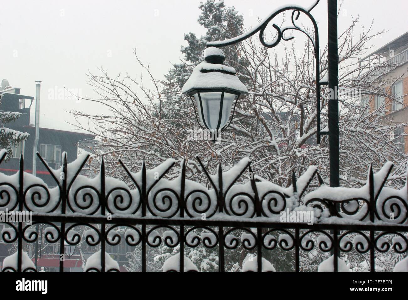 Snow on garden wrought iron Stock Photo - Alamy