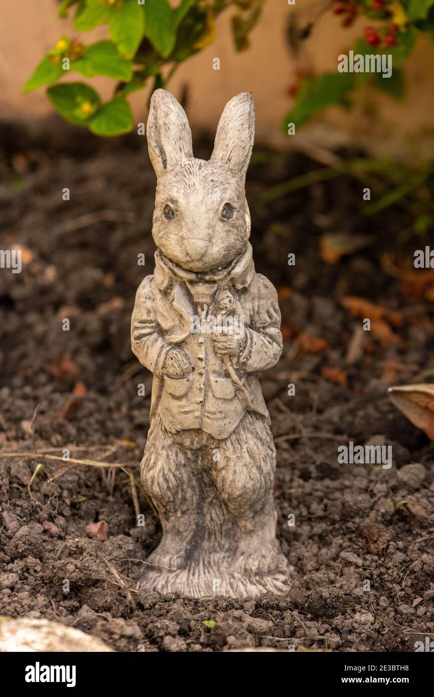 Garden ornament of a Rabbit Stock Photo Alamy