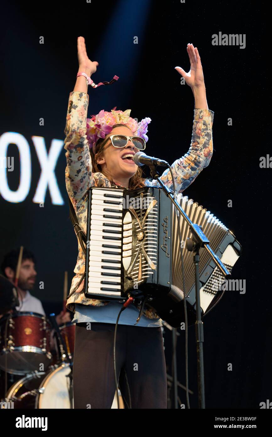 Natalia Tena of Molotov Jukebox performing at the Womad Festival, Charlton Park, UK. July 24, 2015 Stock Photo