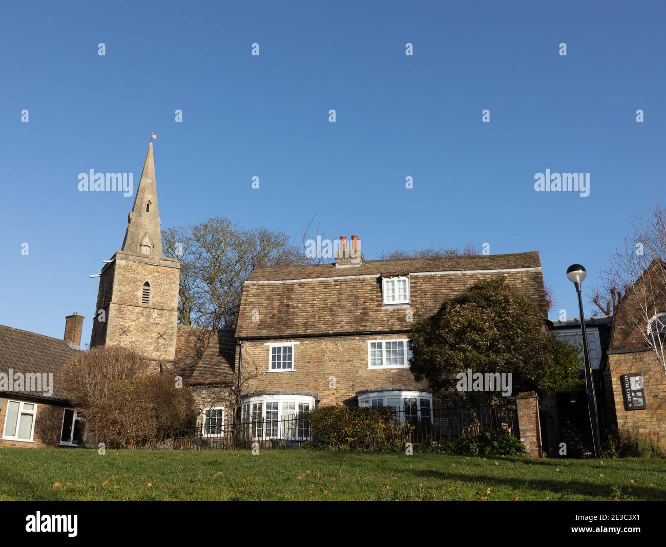 Kettle's Yard house and St Peter’s Church Cambridge England. Kettle’s Yard is University of Cambridge’s modern and contemporary art gallery. Stock Photo