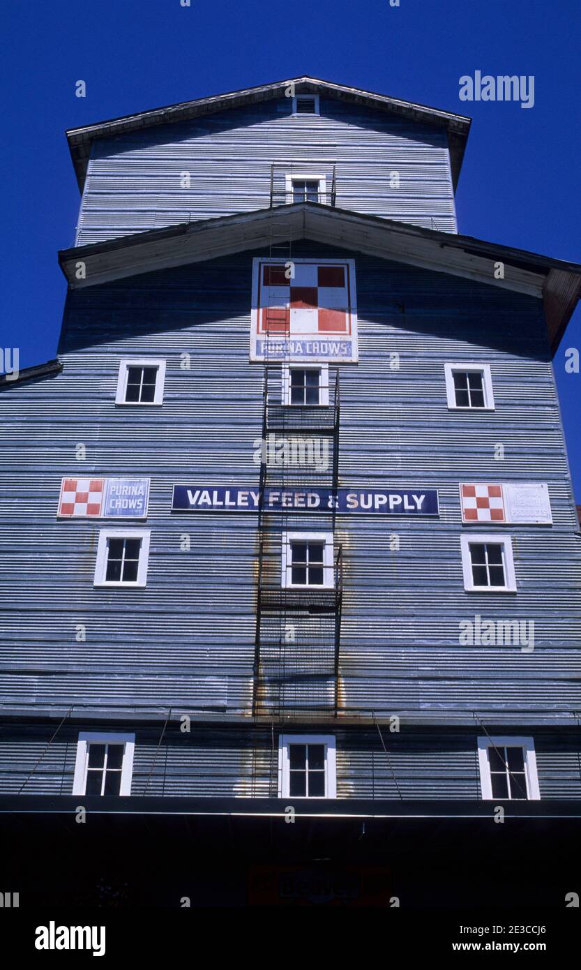 Valley Feed & Supply, McMinnville, Oregon Stock Photo