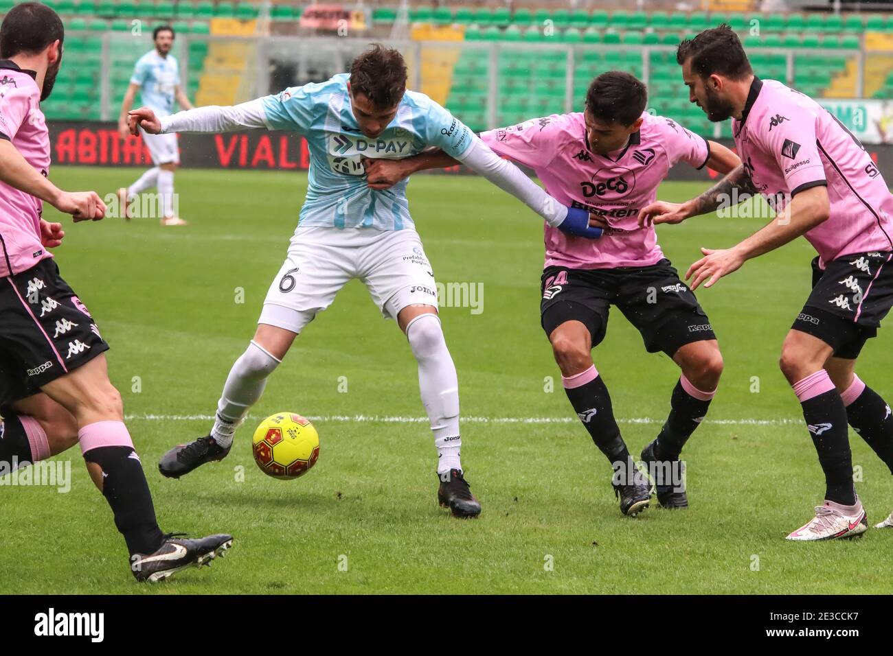 Players of Palermo FC pose for a team photo prior to the pre-season  friendly football match between Bologna FC and Palermo FC Stock Photo -  Alamy