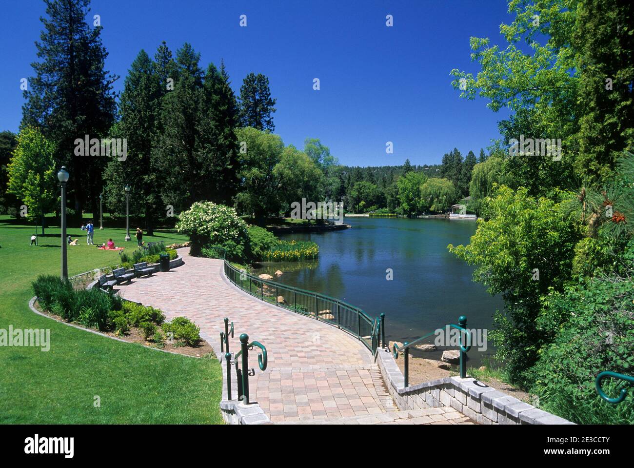 Mirror Pond, Drake Park, Bend, Oregon Stock Photo Alamy