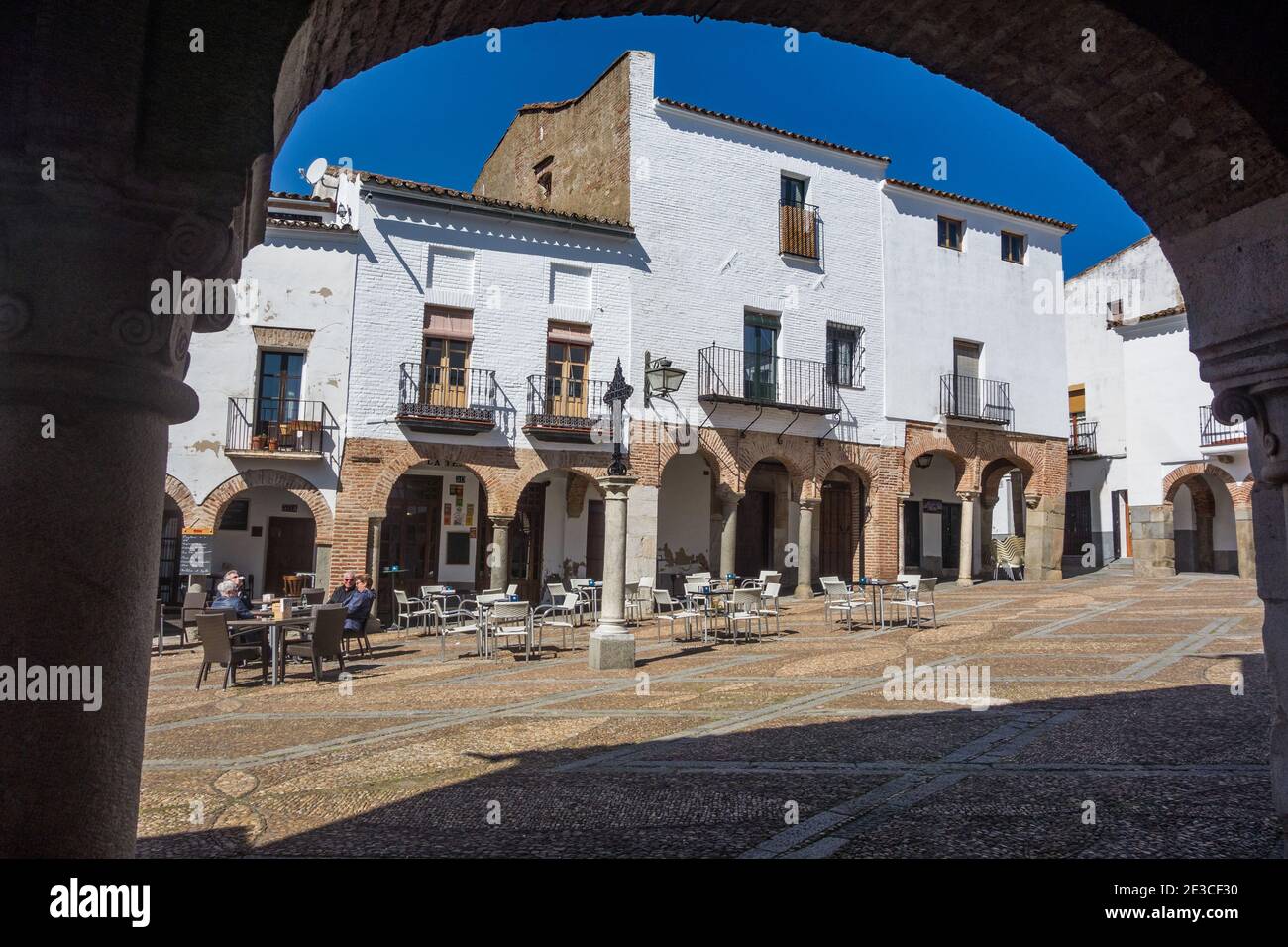 Chess Opening: Ruy López Stock Photo - Alamy