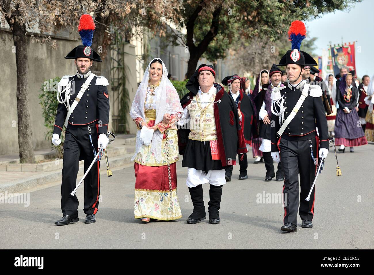 Italy, Sardinia, Selargius: traditional party on the occasion of the 58th edition of the Sposalizio Selargino, traditional wedding, . Parade through t Stock Photo