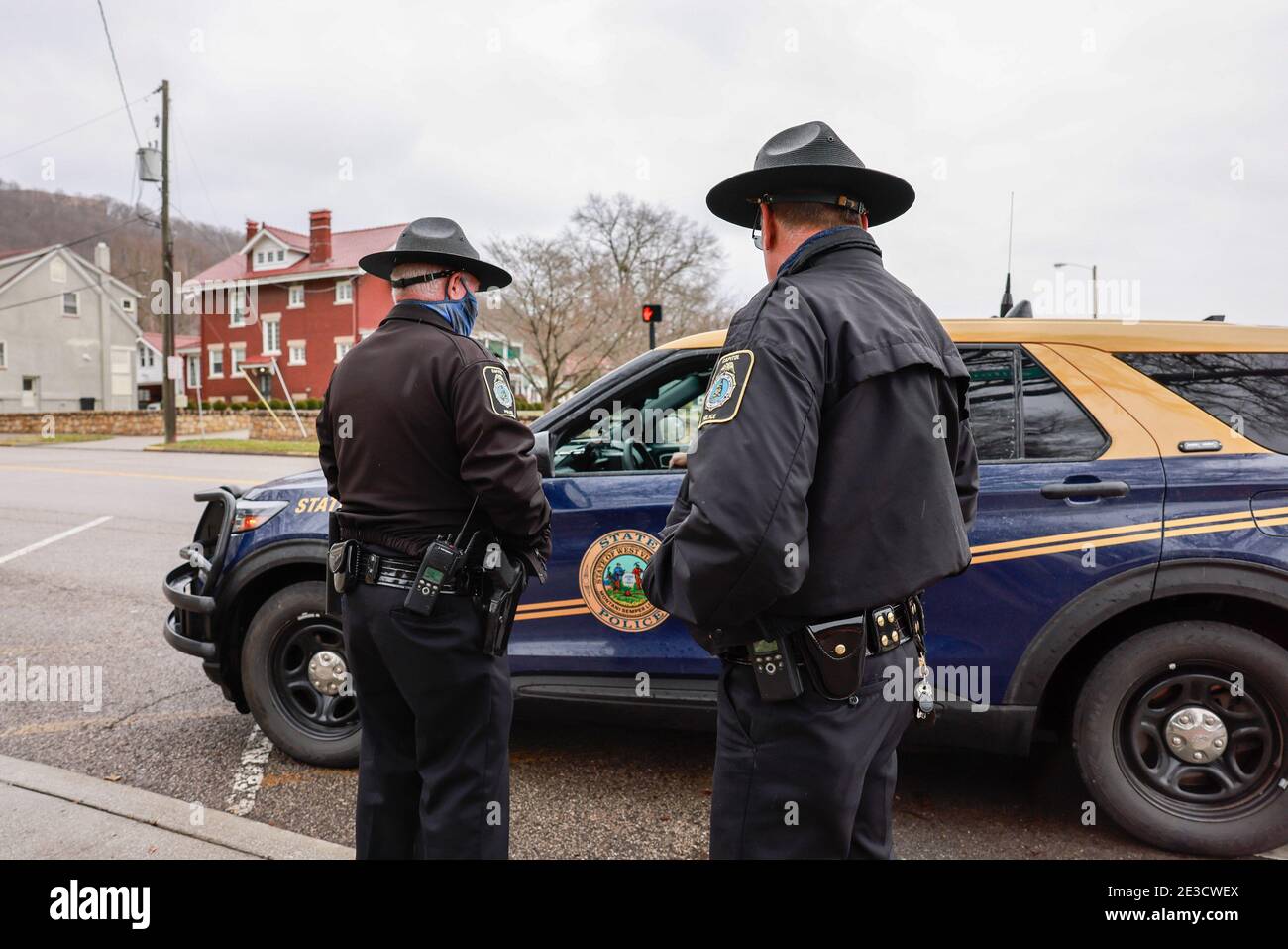 Charleston, United States. 17th Jan, 2020. Police secure the West Virginia statehouse, which was mostly deserted Sunday before the inauguration of President Elect Joe Biden. Biden will be inaugurated Wednesday. The FBI warned of possibly violent protests at all 50 state capitols in the United States. Credit: SOPA Images Limited/Alamy Live News Stock Photo