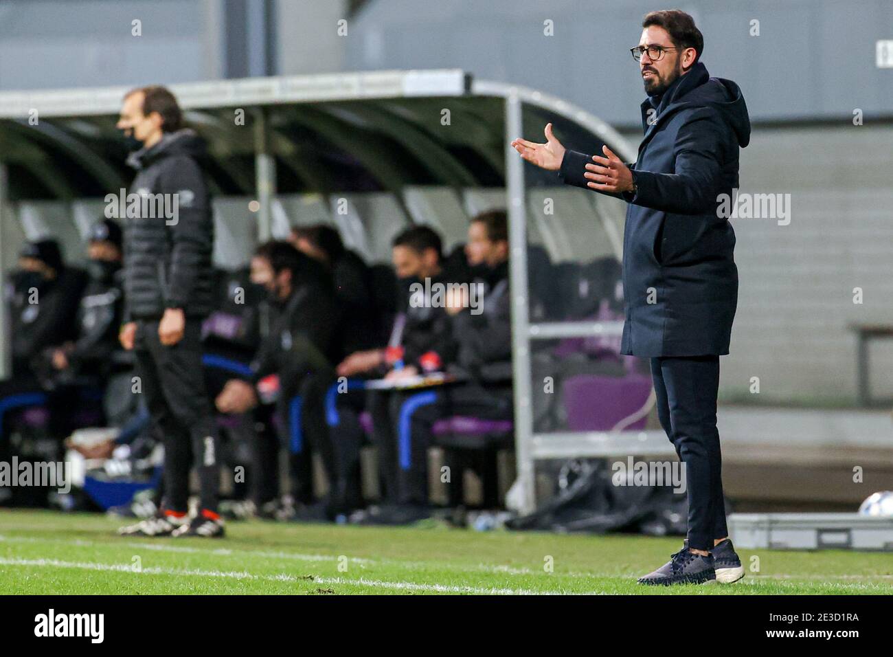Antwerp Belgium January 17 L R Head Coach Hernan Losada Of Beerschot V A During The Pro League Match Between Beerschot And Club Brugge At Olym Stock Photo Alamy