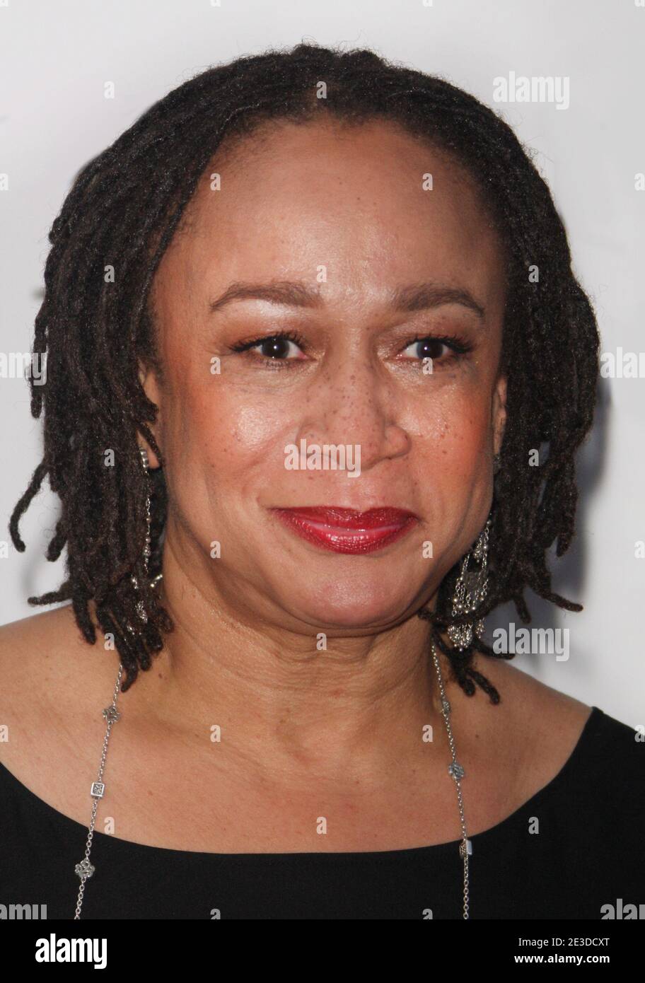 S. Epatha Merkerson 2008 Photo By John Barrett/PHOTOlink Stock Photo ...