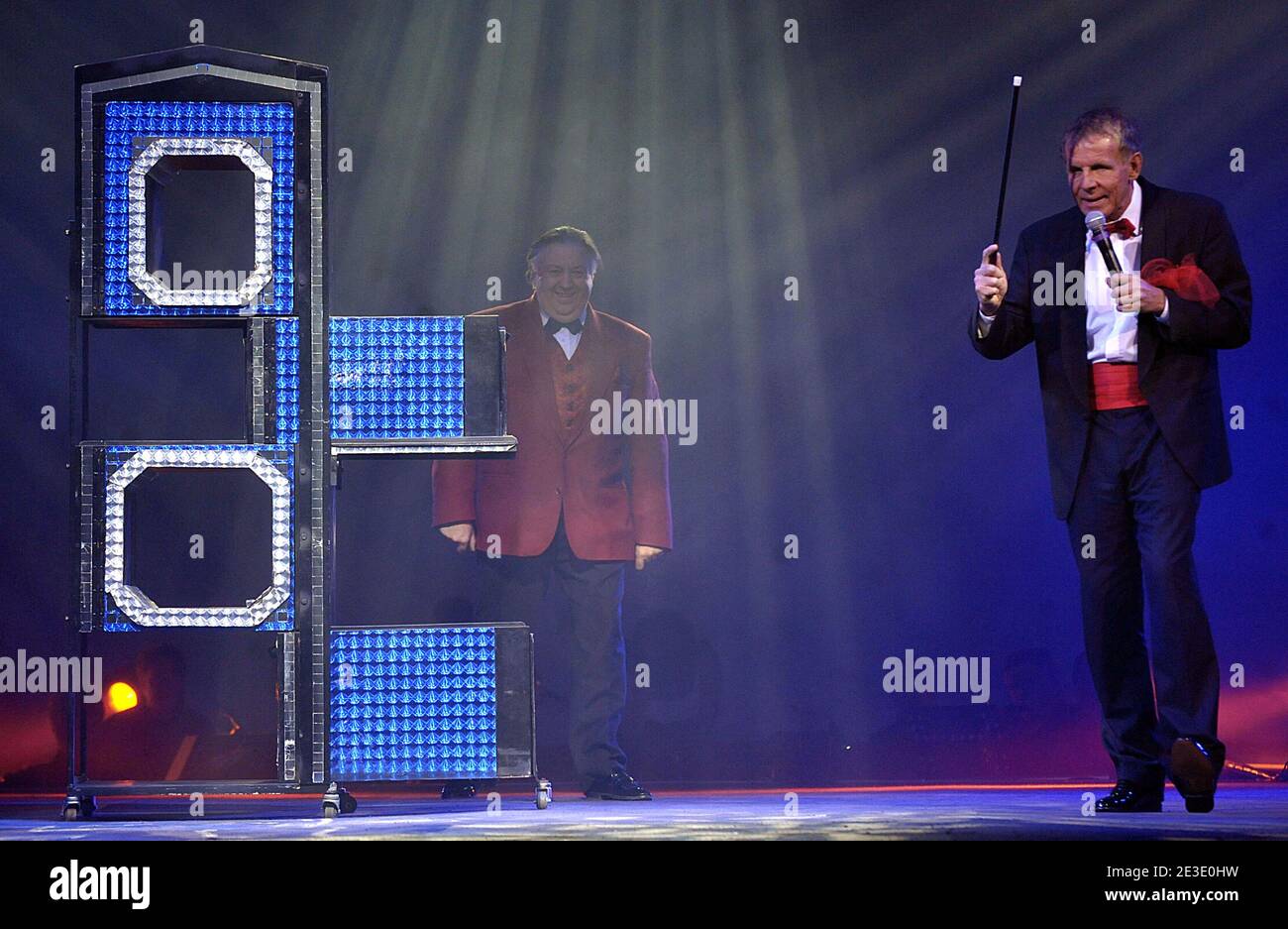 Patrick Poivre d'Arvor and Estelle Denis perform during the 11th Gala De La Presse to benefit the NGO 'Action Innocence' at the Cirque Phenix in Paris, France on January 9, 2009. Photo by Giancarlo Gorassini/ABACAPRESS.COM Stock Photo