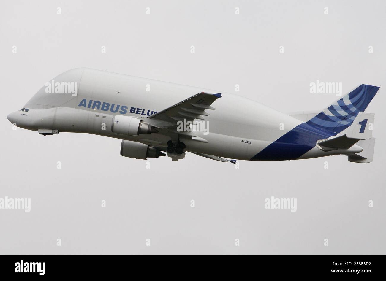 An Airbus A300-600ST 'Beluga', a version of the standard A300-600 wide-body airliner modified to carry aircraft parts and over-sized or awkward cargo, takes off from the Airbus plant in Colomiers, near Toulouse, southwestern France on January 14, 2009. Photo by Patrick Bernard/ABACAPRESS.COM Stock Photo