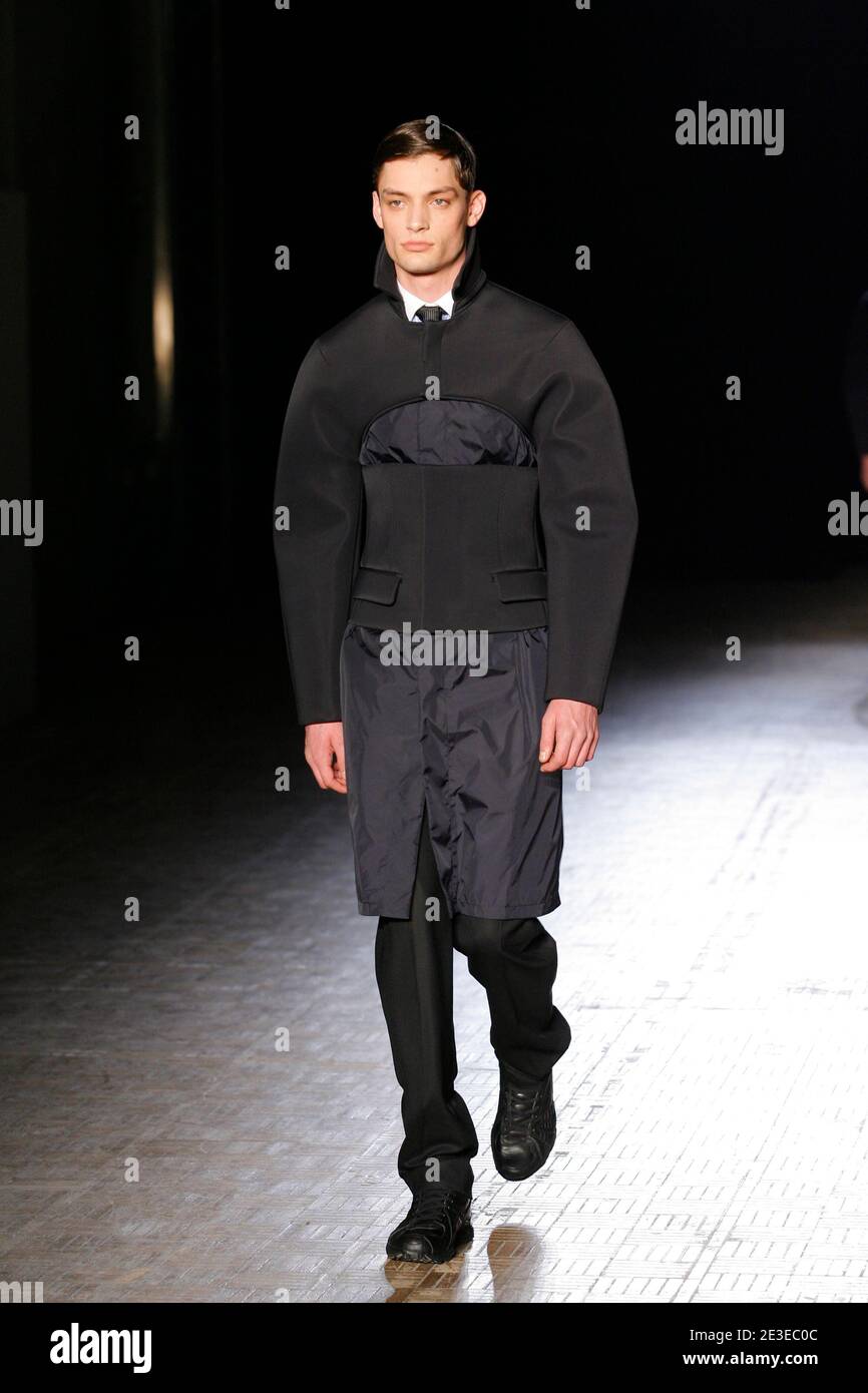 Raf simons autumn hi-res stock photography and images - Alamy