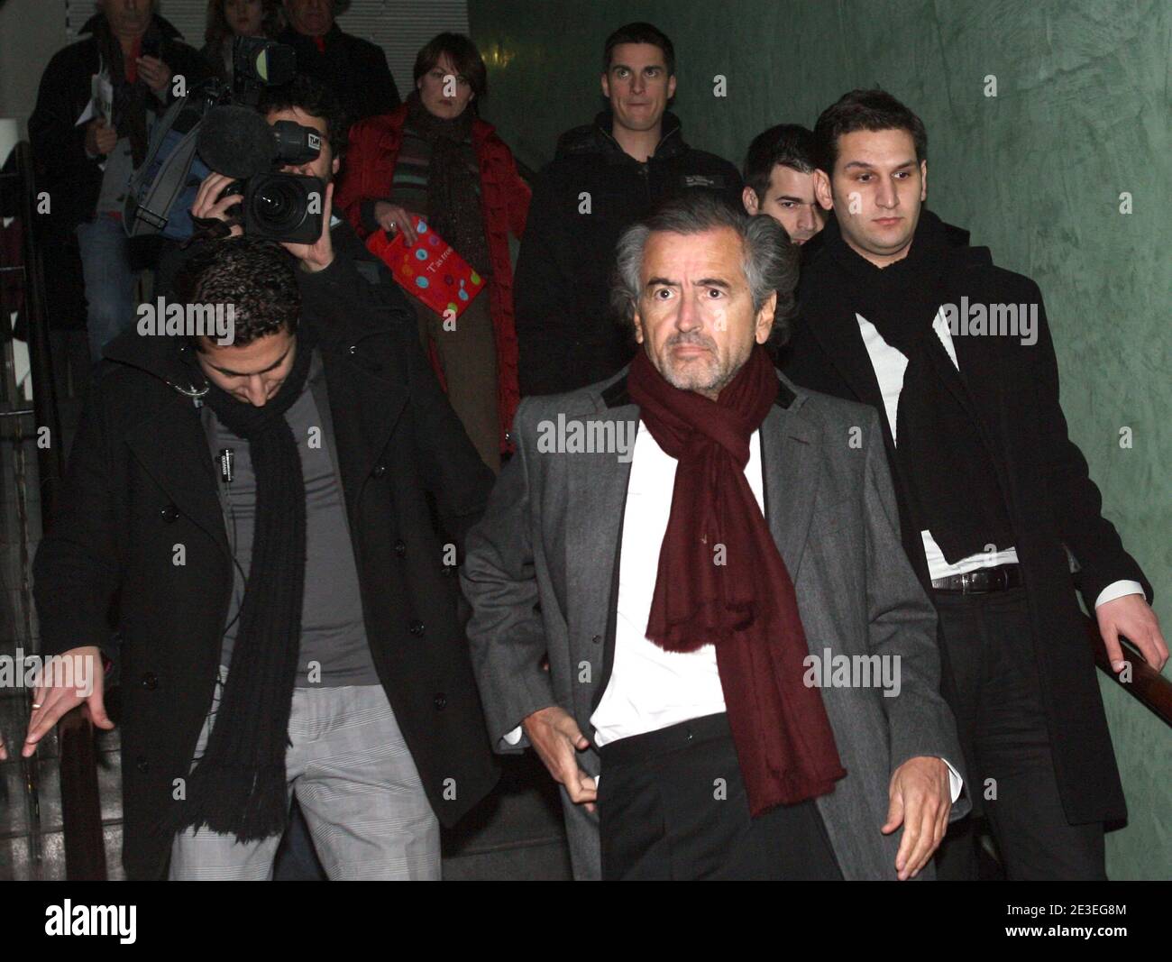 Bernard-Henry Levy est venu temoigner a la demande de la Licra, lors du proces Sine, la Licra porte plainte pour incitation a la haine raciale contre le dessinateur Sine, ne Maurice Sinet, a Lyon, France le 27 Janvier 2009. Photos Vincent Dargent/ABACAPRESS.COM Stock Photo