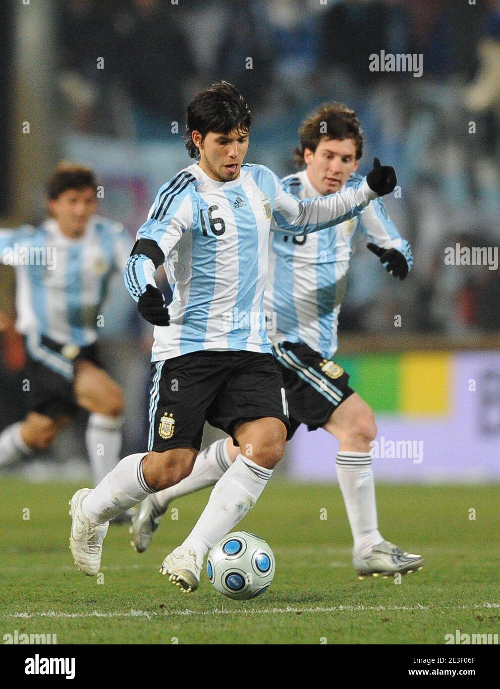 Argentina's Sergio Leonel Aguero during the International Friendly Soccer match, France vs Argentina at the velodrome Stadium in Marseille, France on February 11, 2009. Argentina won 2-0. Photo by Steeve McMay/ABACAPRESS.COM Stock Photo