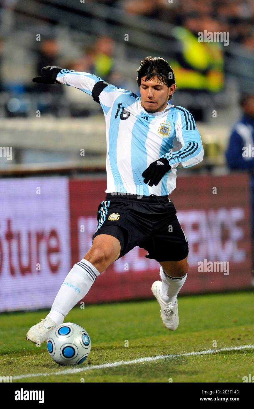 Argentina's Sergio Aguero during the International Friendly Soccer match, France vs Argentina at the velodrome Stadium in Marseille, France on February 11, 2009. Argentina won 2-0. Photo by Stephane Reix/ABACAPRESS.COM Stock Photo