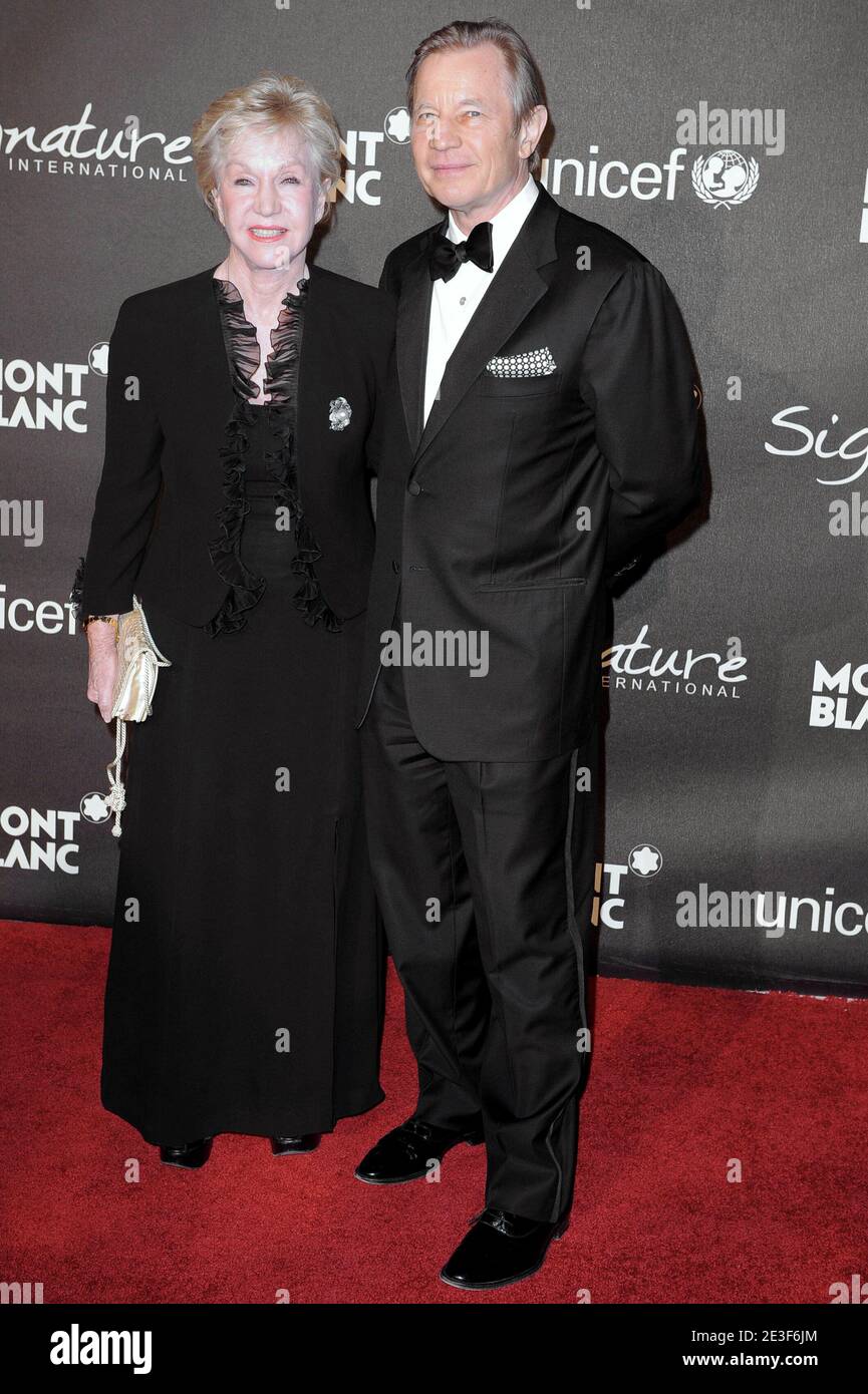 Michael York and wife Patricia McCallum arriving for the Montblanc Signature for Good Charity Gala, held at the Paramount Studios in Los Angeles, CA, USA on February 20, 2009. Photo by Hahn-Nebinger/ABACAPRESS.COM (Pictured : Patricia McCallum, Michael York) Stock Photo