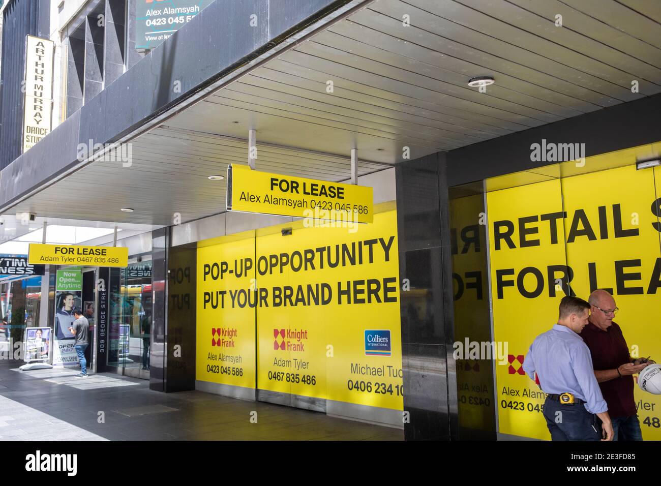 Sydney city centre empty vacant retail shop unit for lease in the high street,Sydney,NSW,Australia Stock Photo