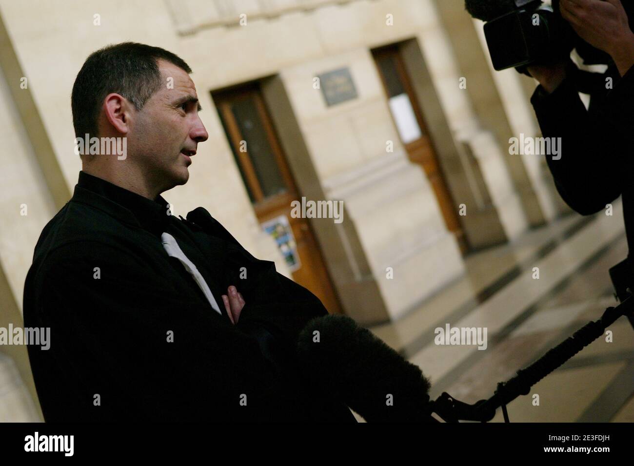Yvan Colonna's laywer Gilles Simeoni at the Paris courthouse to attend the Yvan Colonna Trial, in Paris, France, on March 5, 2009. Photo by Mousse/ABACAPRESS.COM Stock Photo