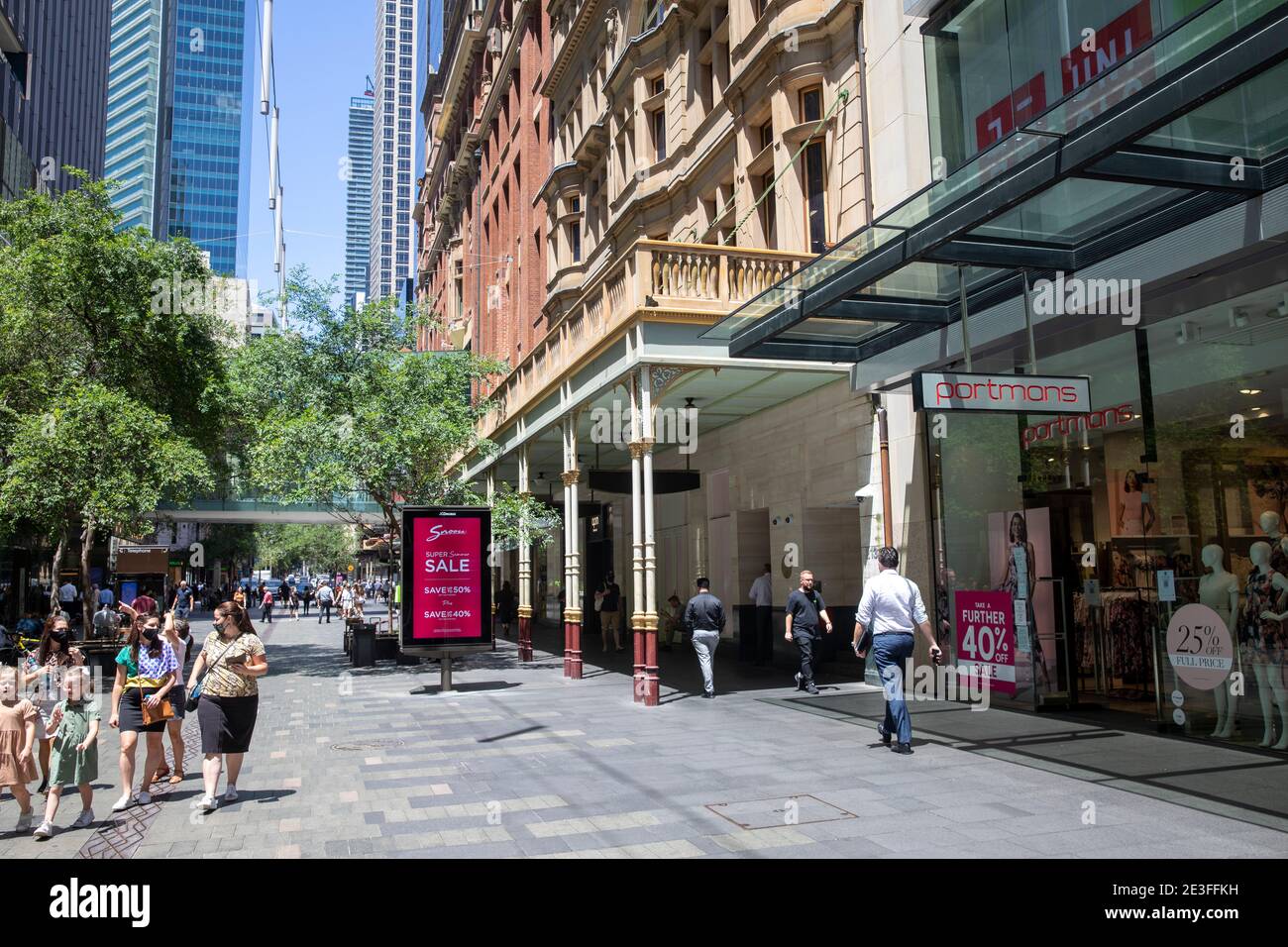 Pitt street mall shopping precinct in Sydney during covid 19 pandemic
