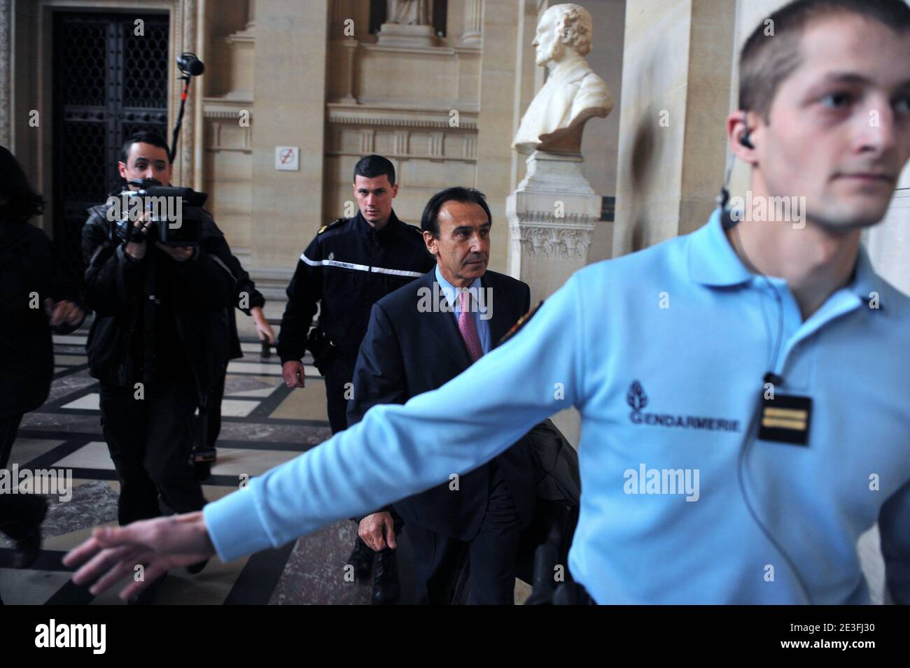 Former DNAT's head Roger Marion arrives at the Paris courthouse, to testify at the trial of Yvan Colonna in Paris, France on March 10, 2009. Photo by Mousse/ABACAPRESS.COM Stock Photo
