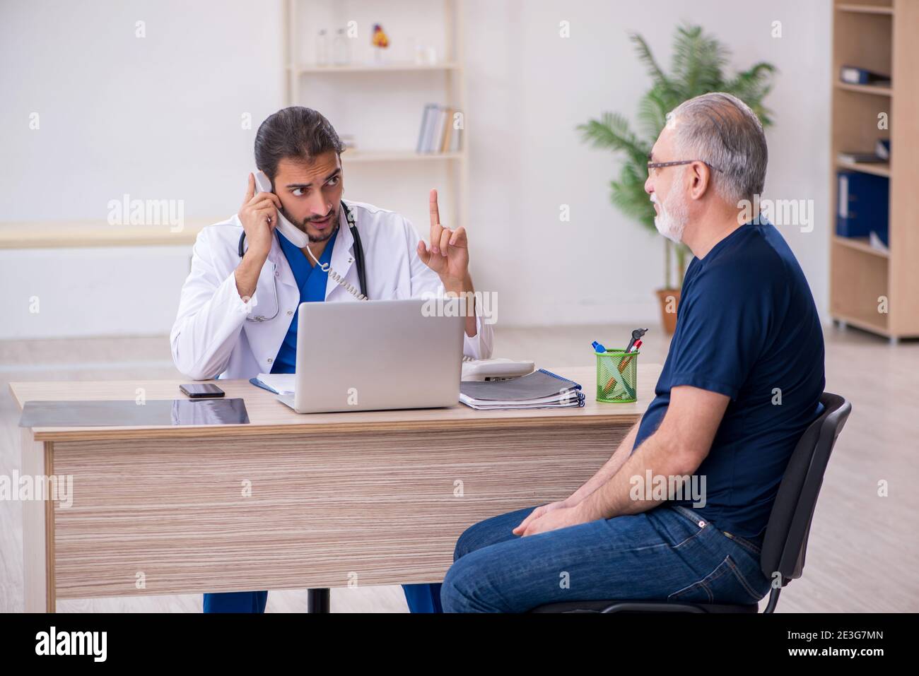 Old man waiting medical examination hi-res stock photography and images ...
