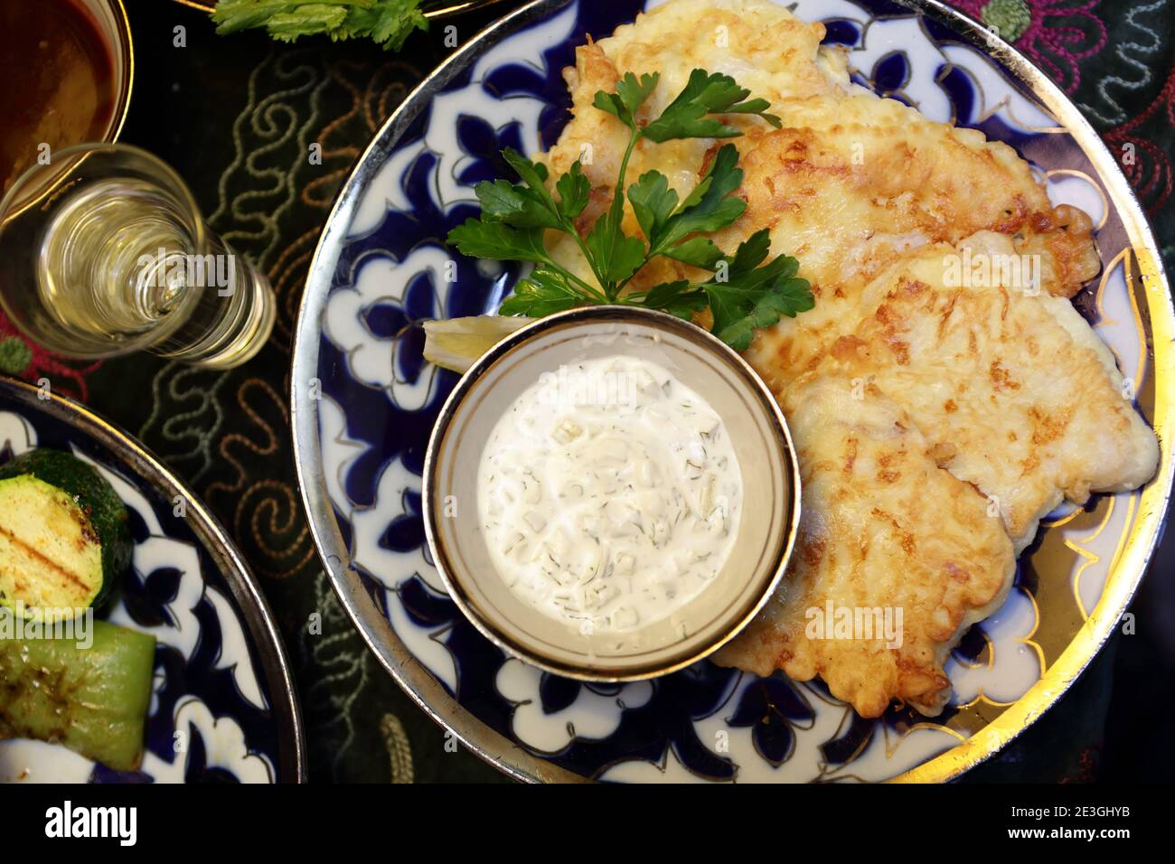 Image of battered fish hi-res stock photography and images - Alamy
