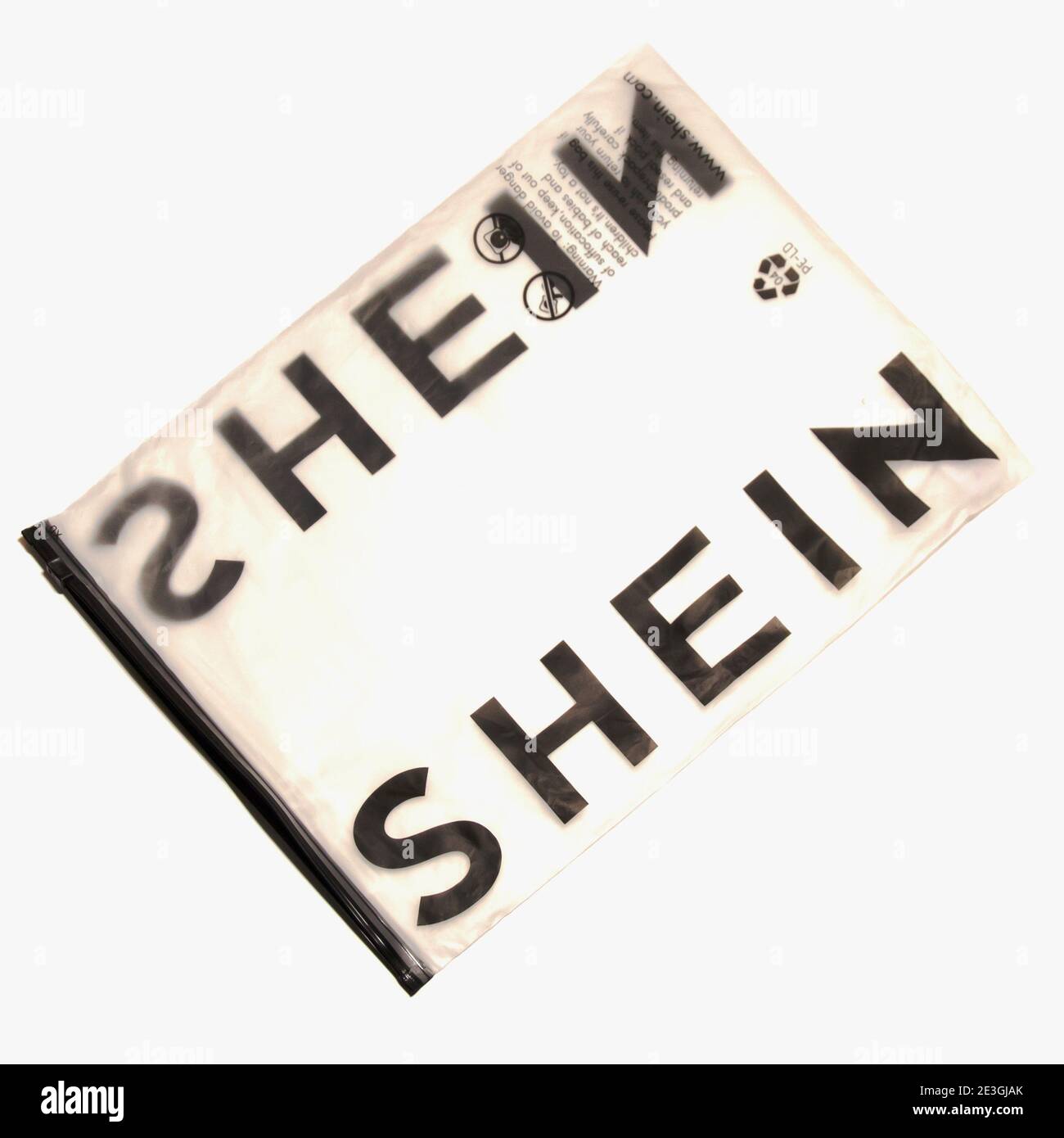 Shein logo hi-res stock photography and images - Alamy