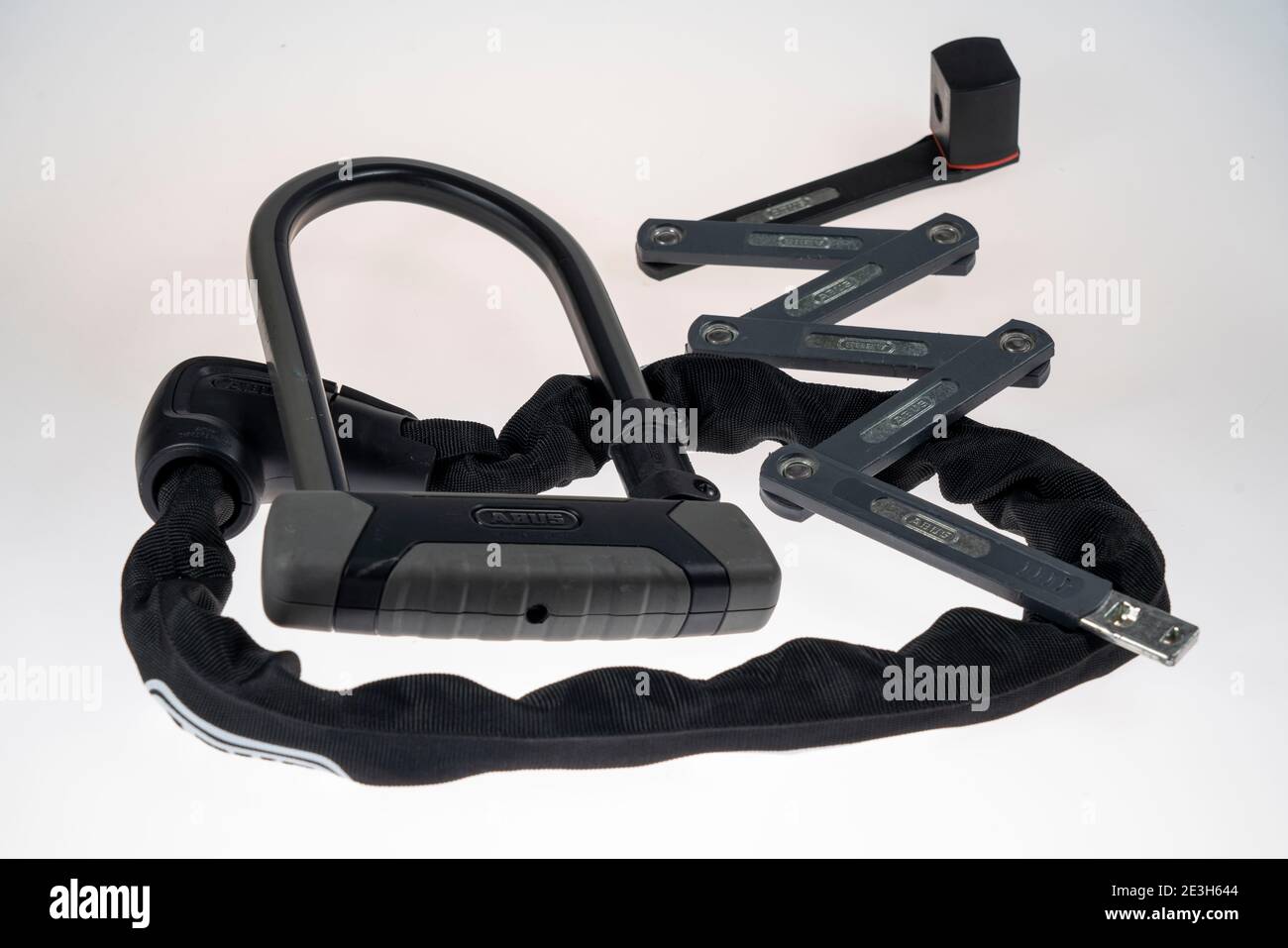 Chain lock hires stock photography and images Alamy