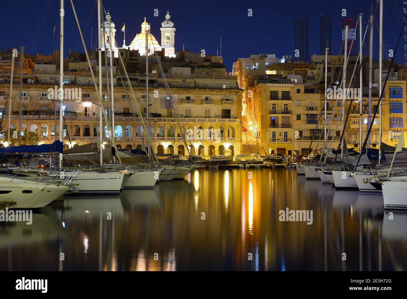 Malta: Valletta Harbour Stock Photo - Alamy