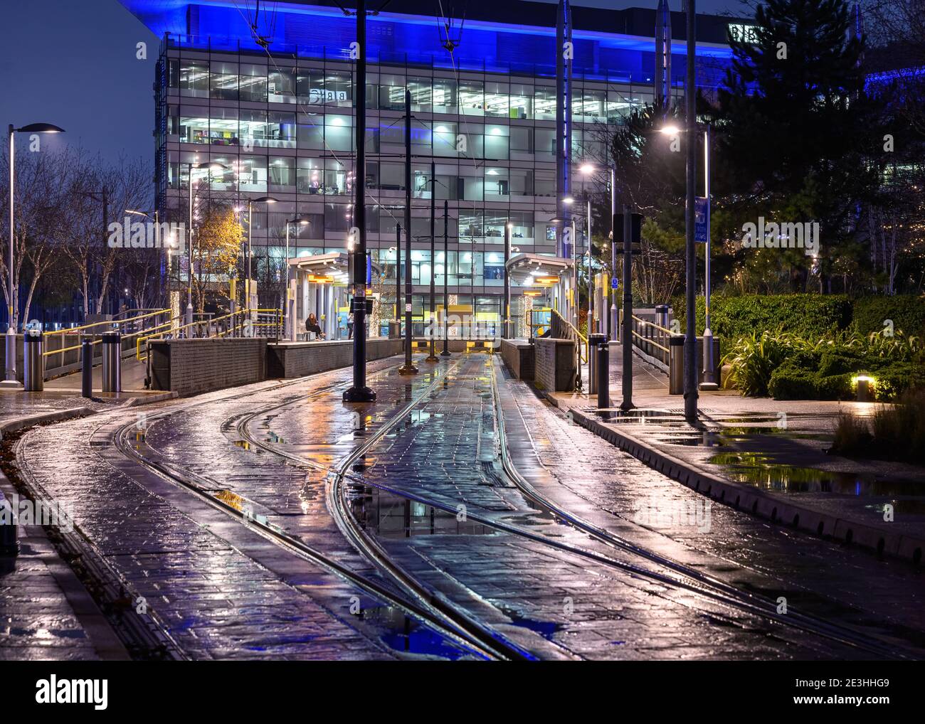 Salford quays railway station hi-res stock photography and images - Alamy