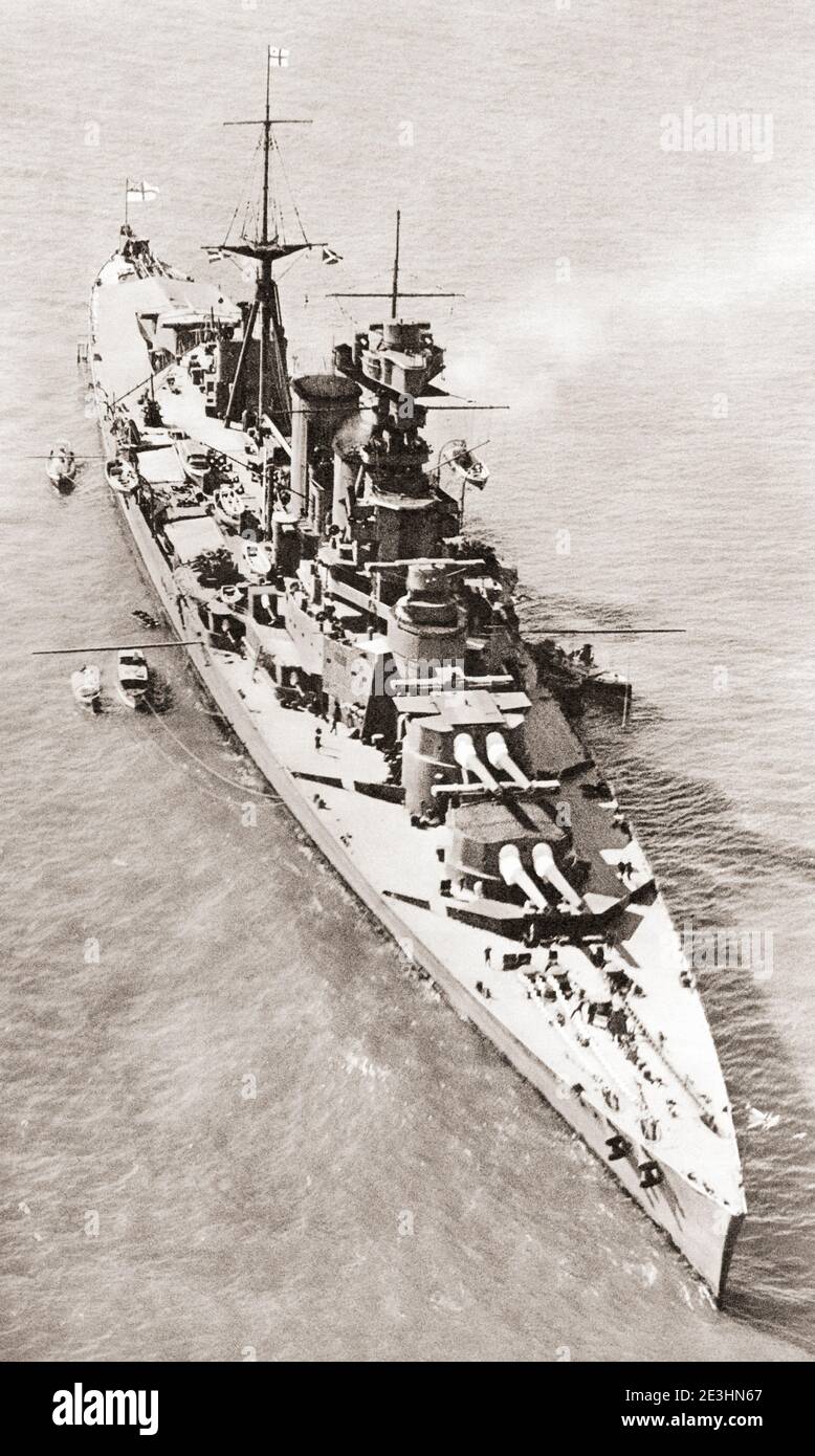 The Royal Naval battlecruiser HMS Hood.  From British Warships, published 1940. Stock Photo