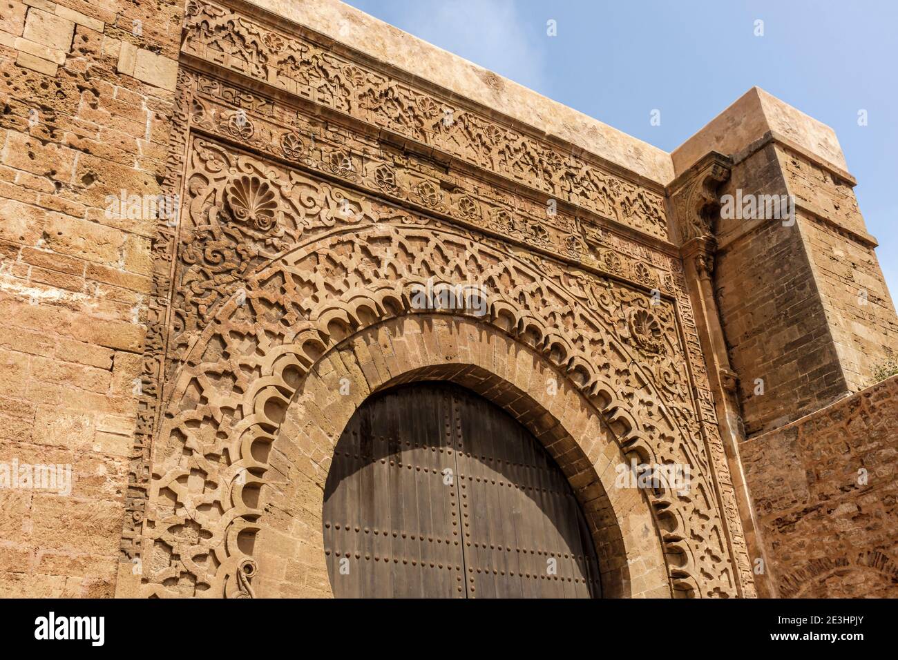 Gate of the kasbah hi-res stock photography and images - Alamy