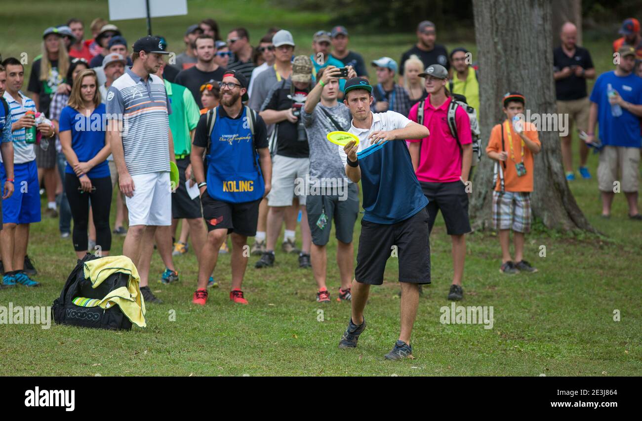 Disc Golf tournament in Rock Hill, S.C Stock Photo Alamy
