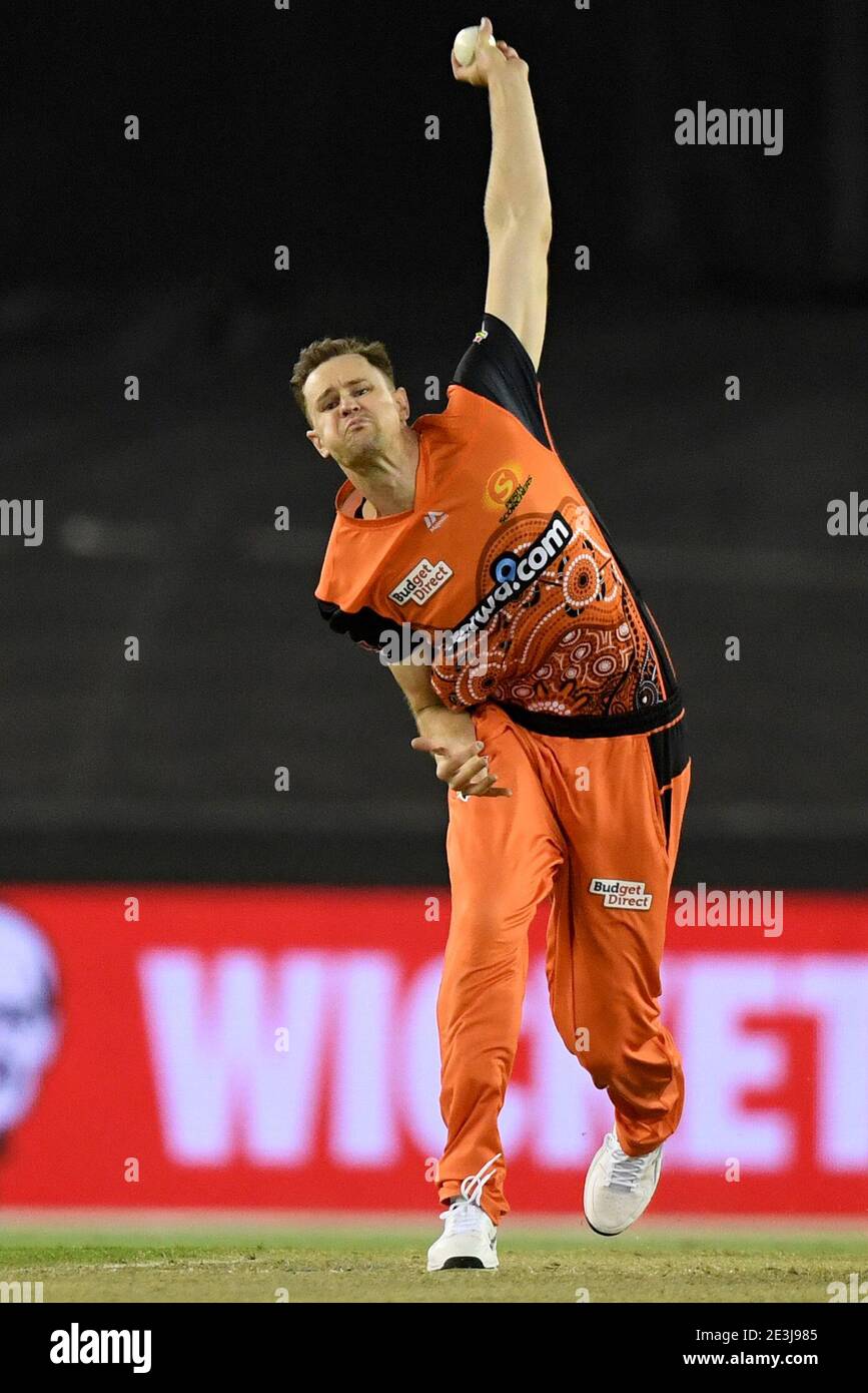 Marvel Stadium Melbourne Victoria Australia 19th Jan 21 Big Bash League Cricket Perth Scorchers Versus Brisbane Heat Jason Behrendorff Of The Scorchers Bowls Credit Action Plus Sports Alamy Live News Stock Photo
