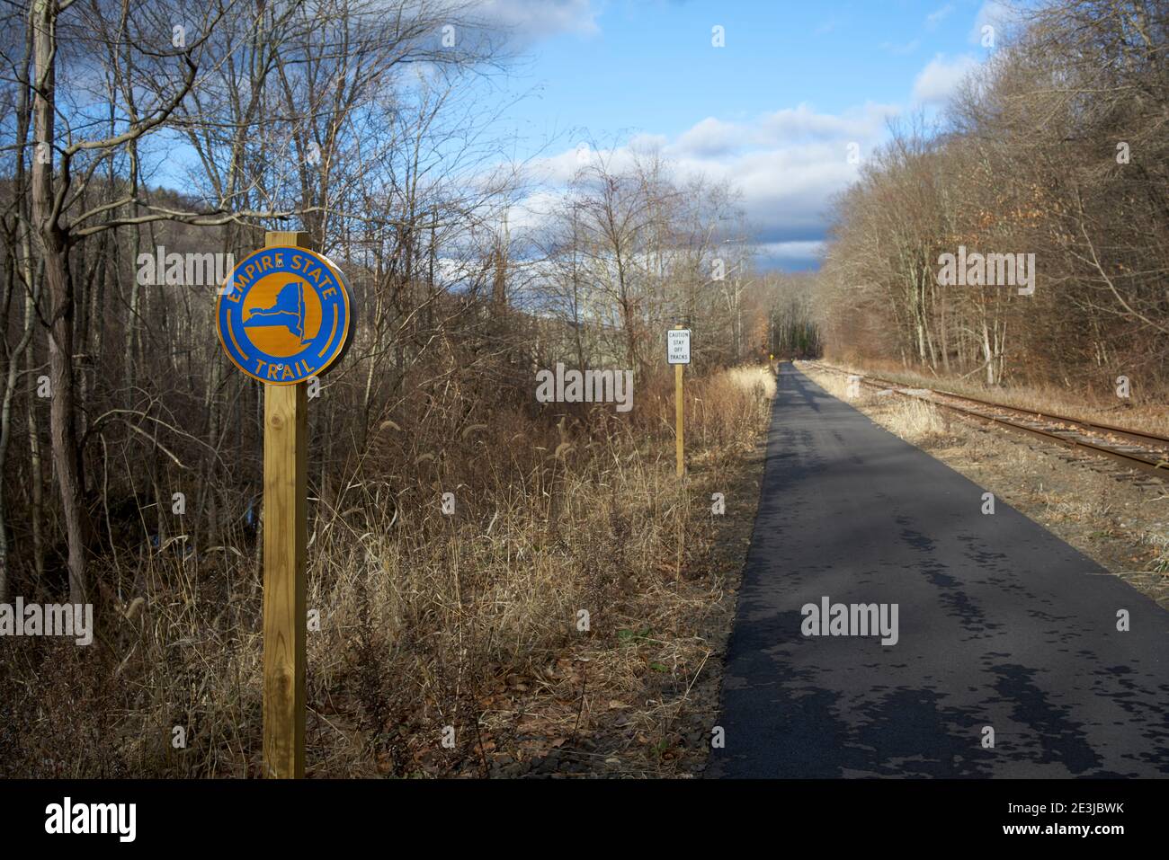 Empire State Trail signage along bike path in the Hudson River Valley. Stock Photo