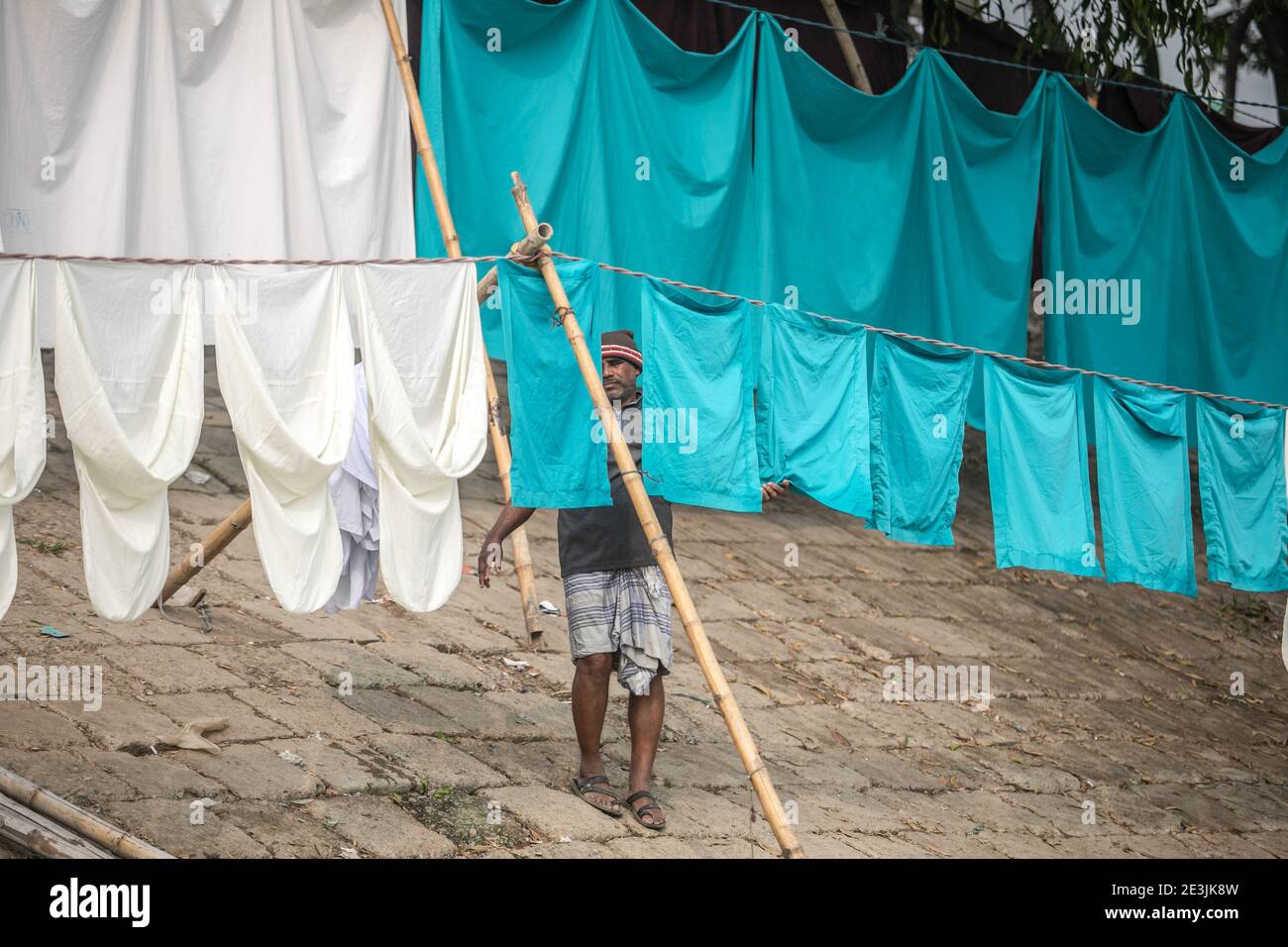 Exposing skin hires stock photography and images Alamy