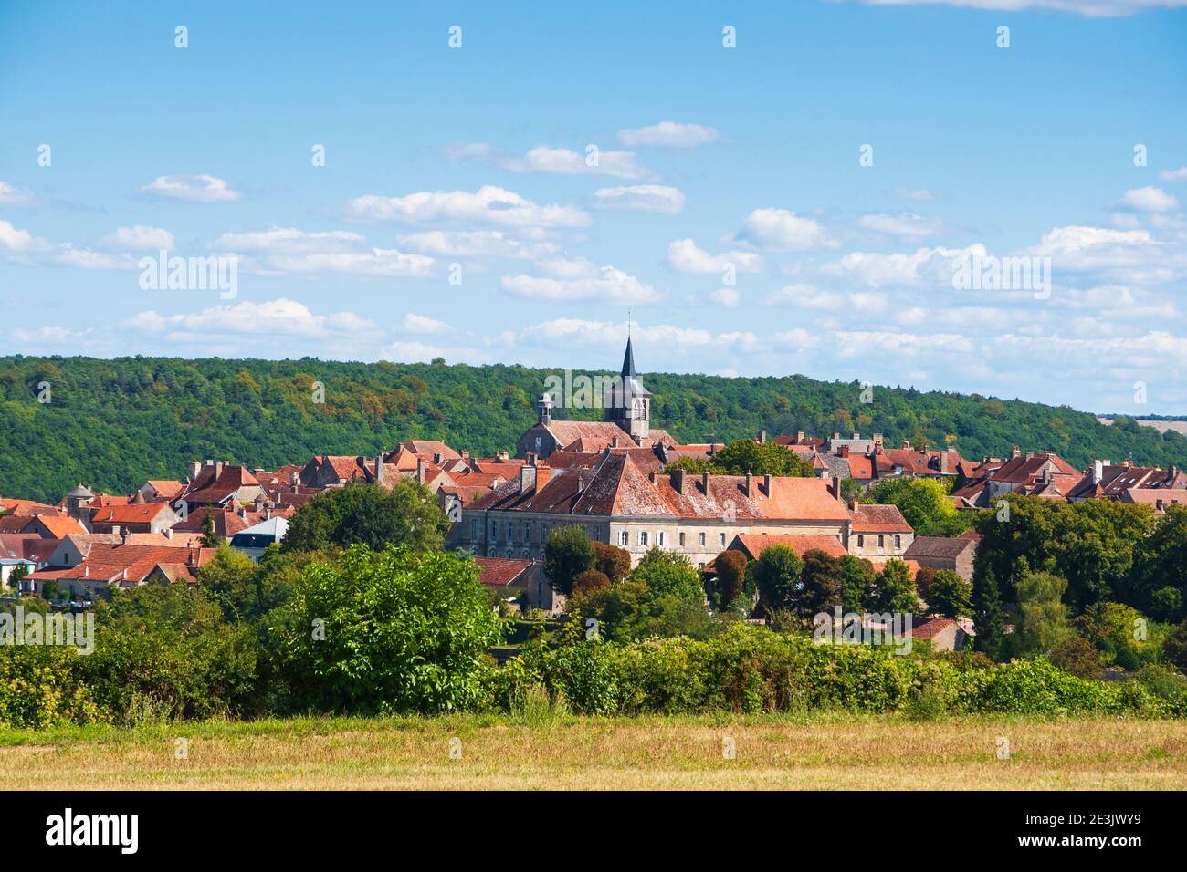 France country travel. Scenic view of Flavigny-sur-Ozerain medieval village in Burgundy listed as one of France's most beautiful villages. Stock Photo